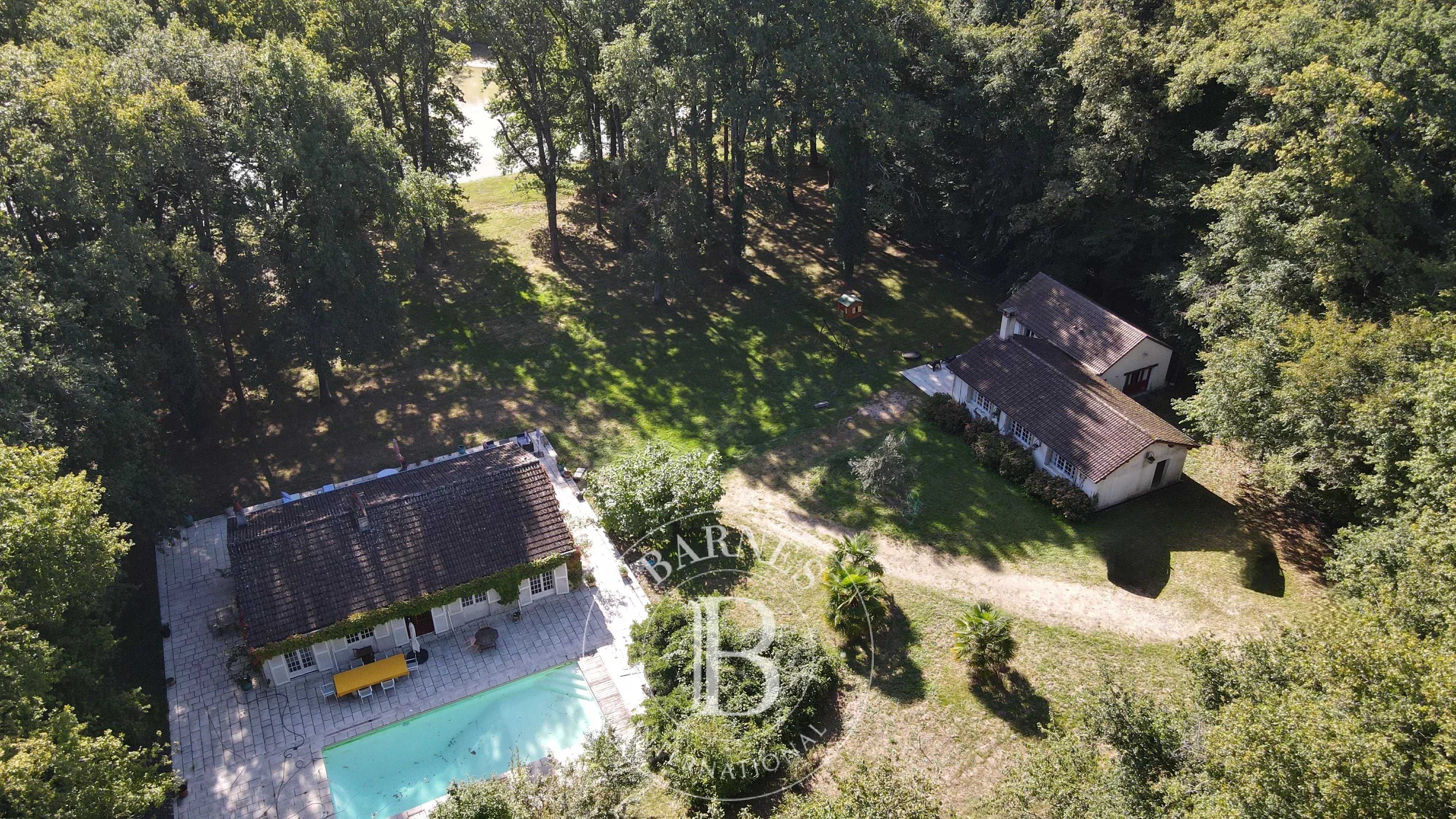 Propriété Valençay  -  ref 86233281 (picture 1)