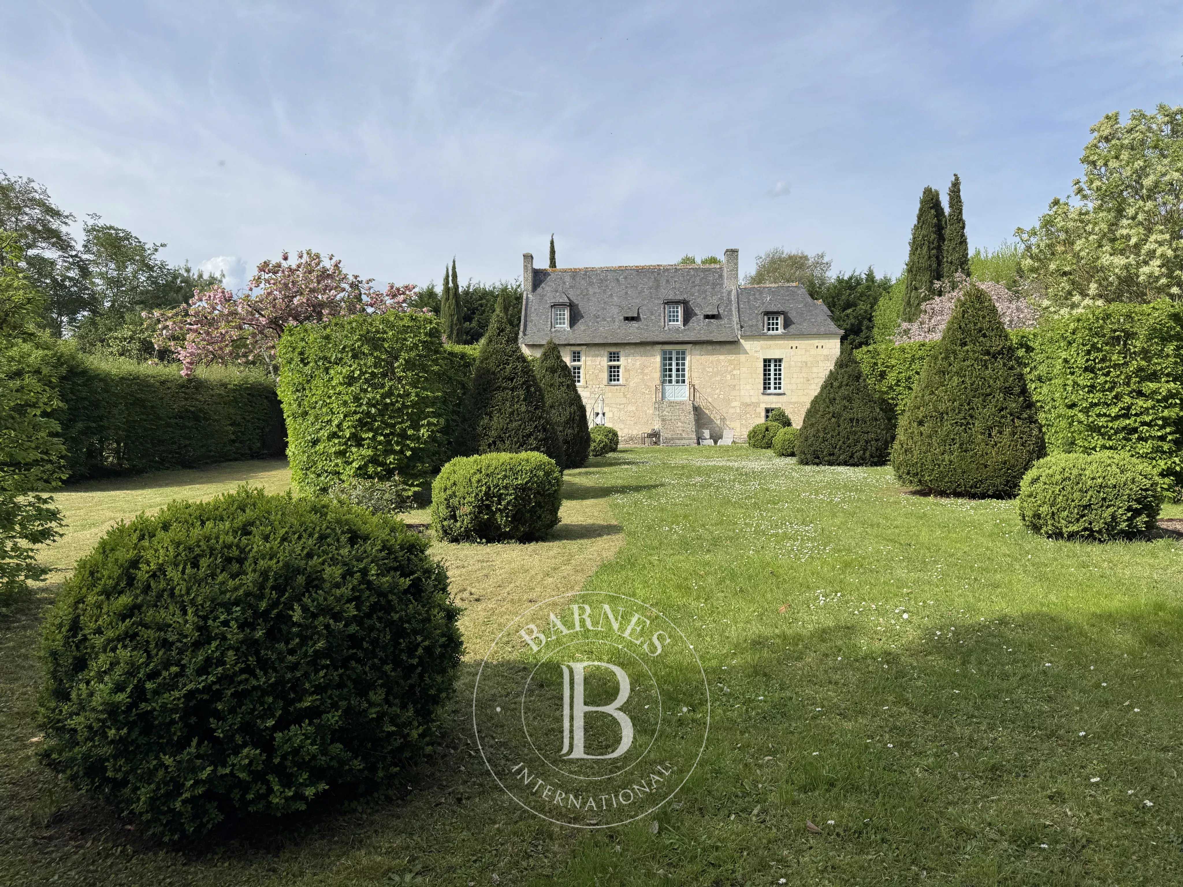 Manoir Bourgueil  -  ref 86904491 (picture 1)