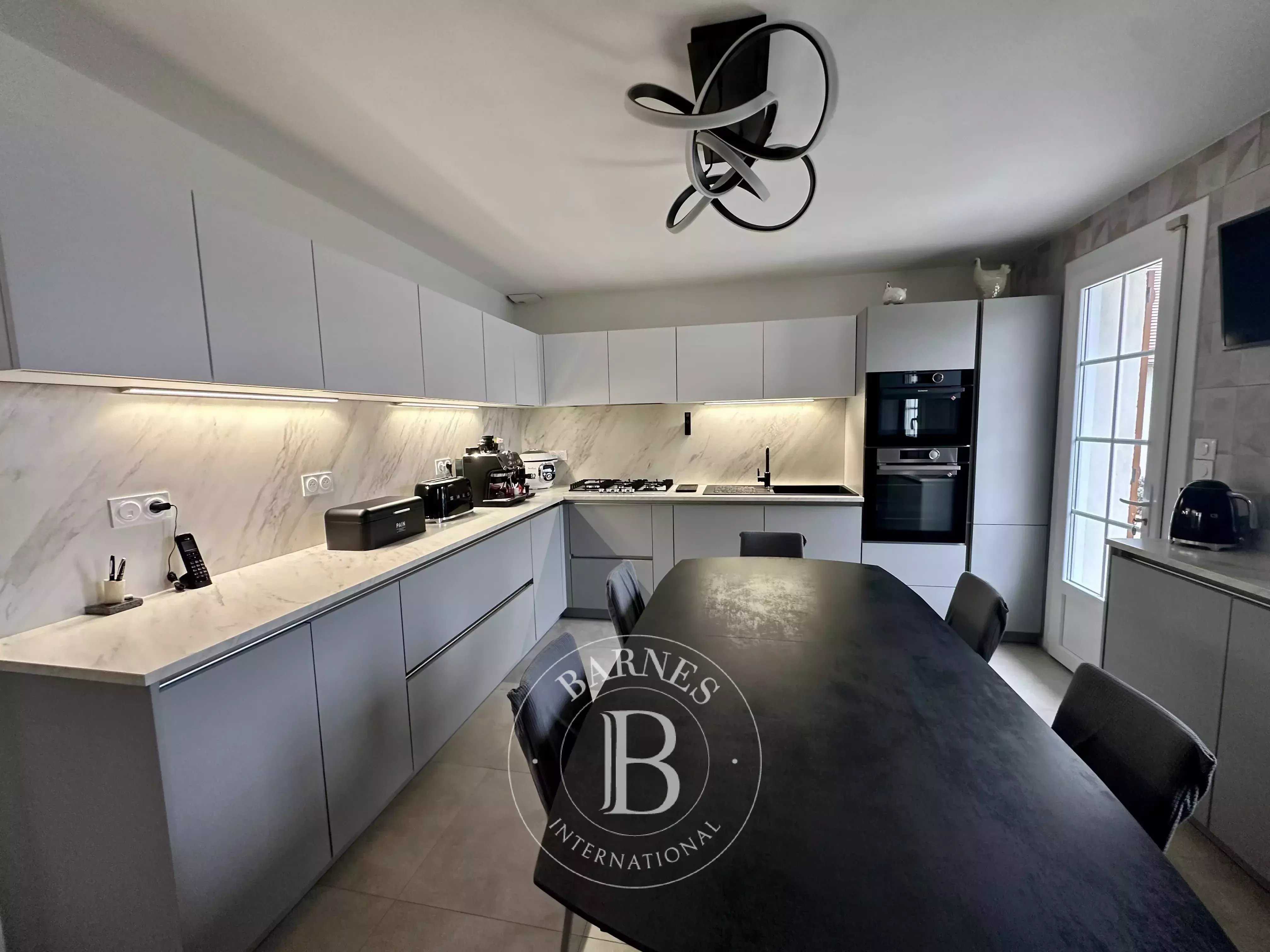 Casa Saint-Pryvé-Saint-Mesmin  -  ref 86600193 (picture 1)