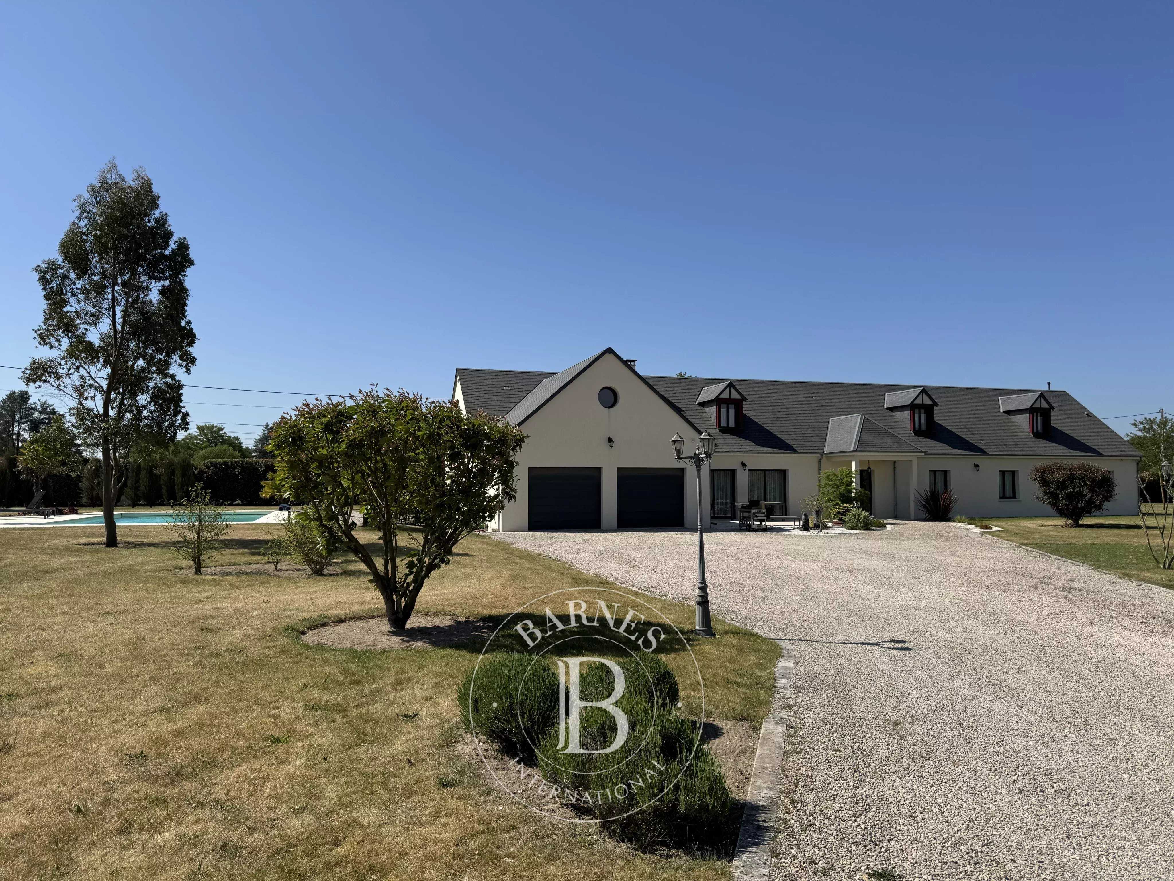 Maison Vernou-en-Sologne  -  ref 86052121 (picture 2)