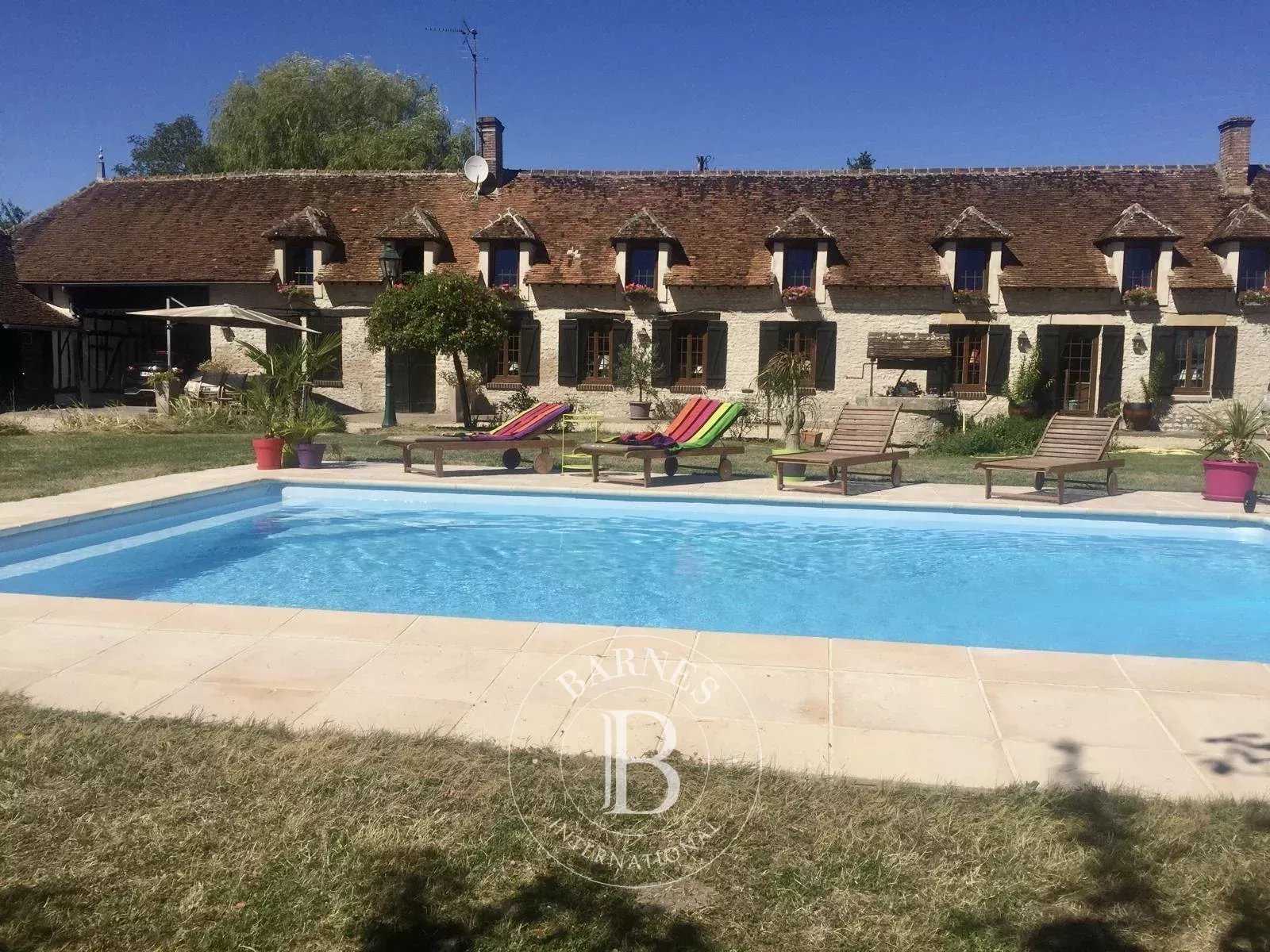 House Beaune-la-Rolande  -  ref 85569439 (picture 1)