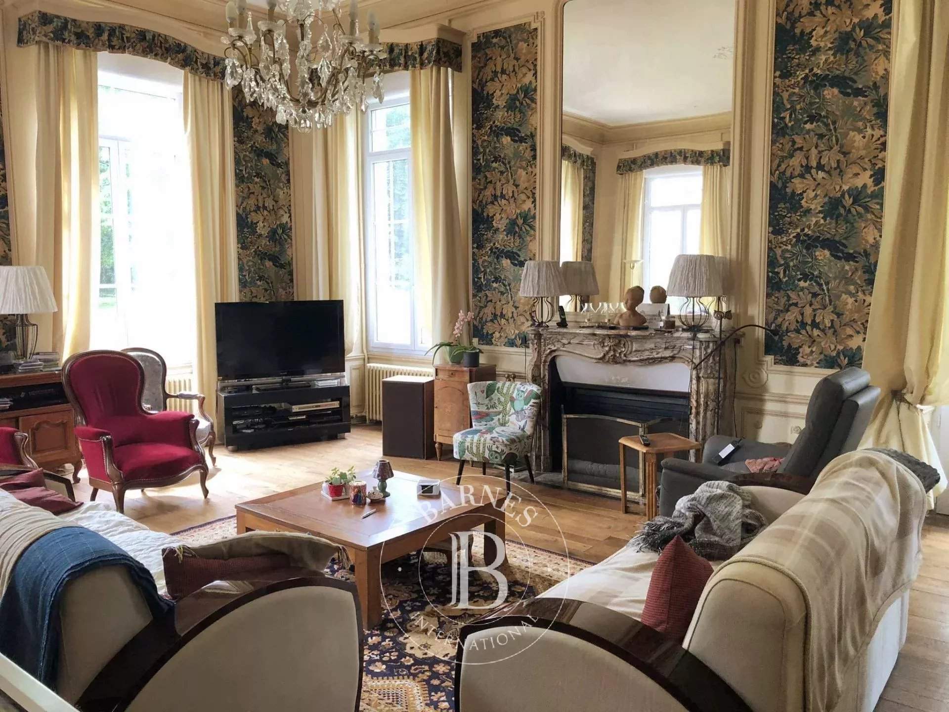 Bourges  - Château 14 Pièces 9 Chambres - picture 4