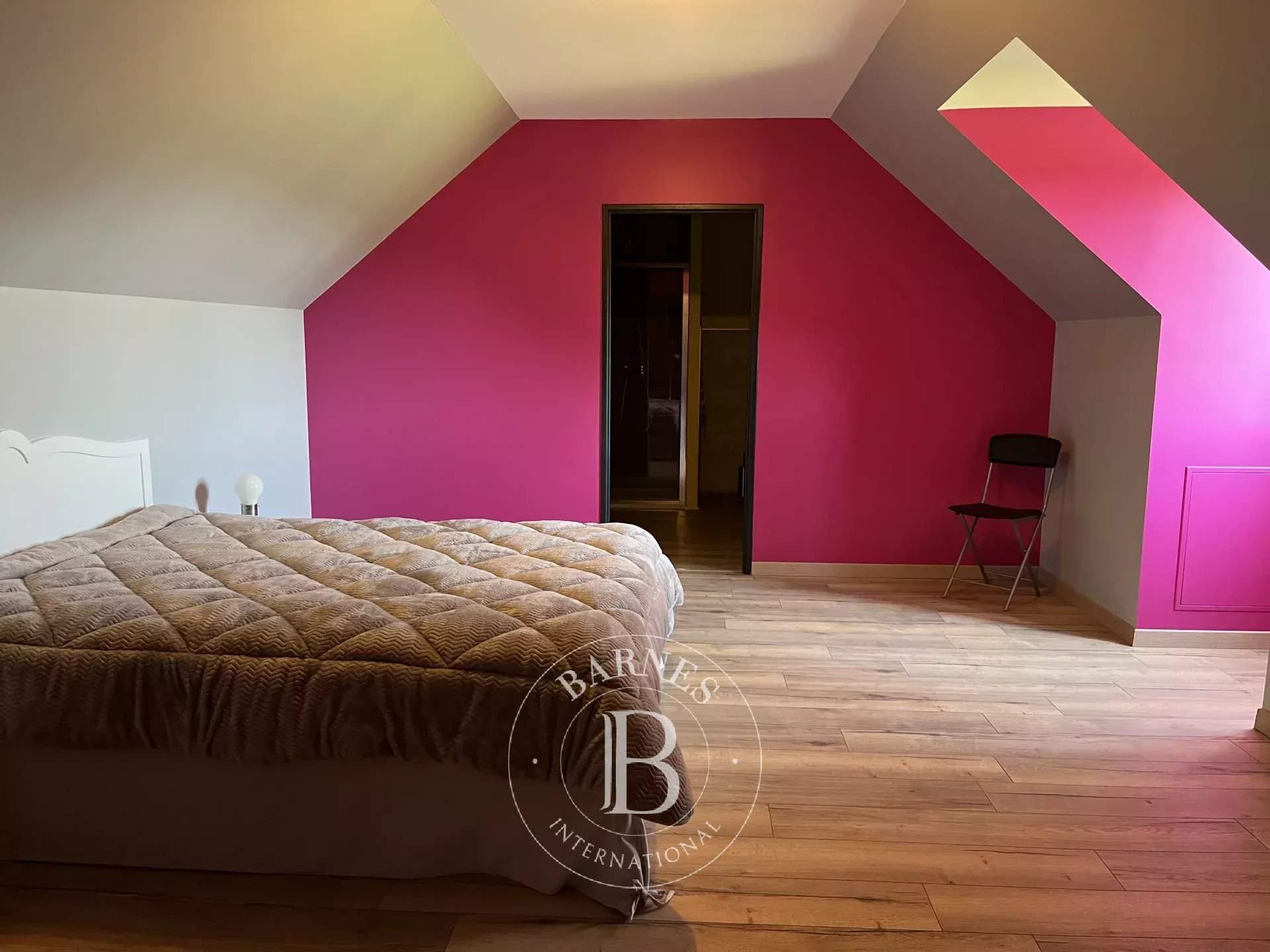 Vernou-en-Sologne  - Maison 14 Pièces 5 Chambres - picture 8