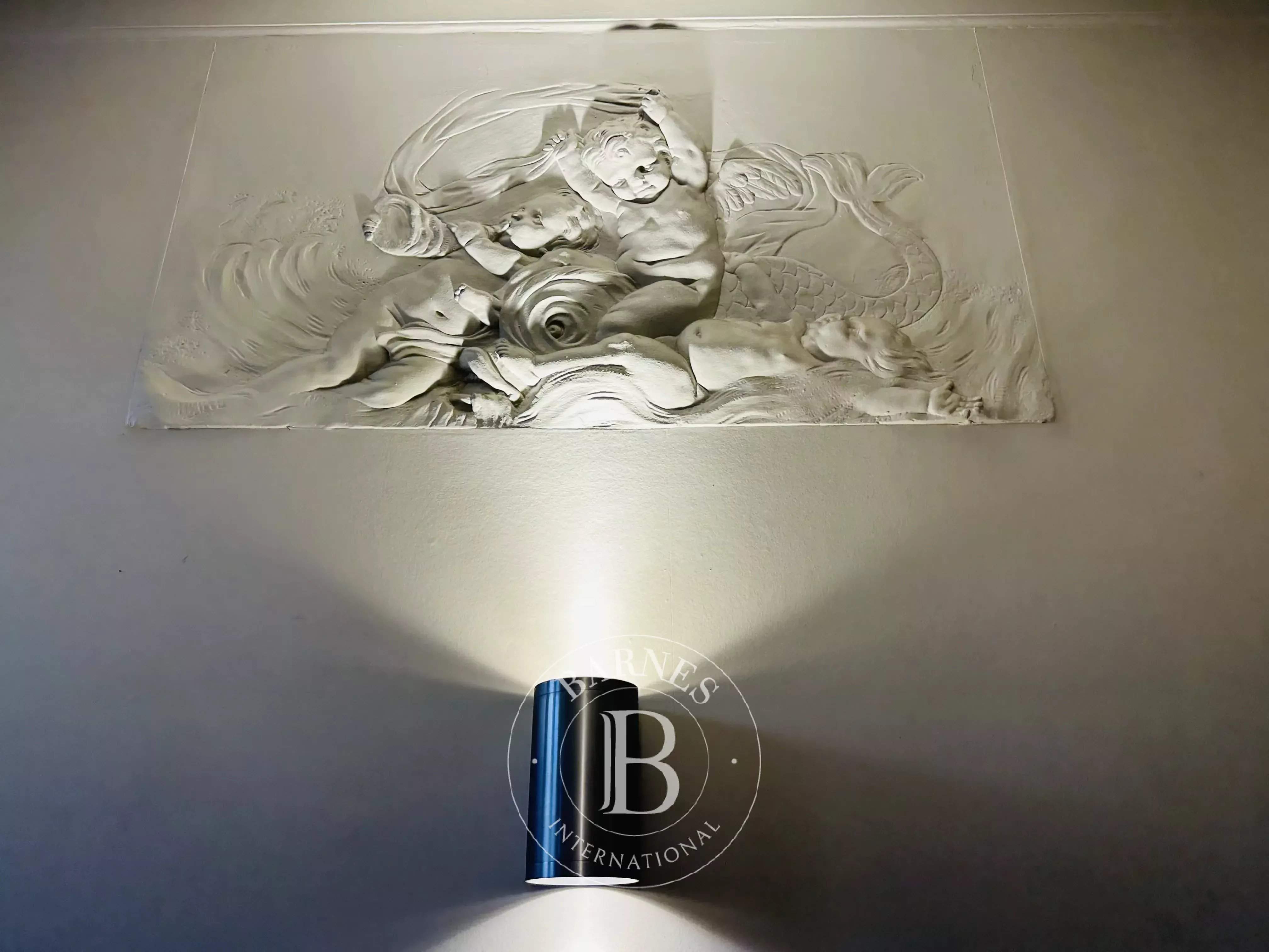 Orléans  - Hôtel particulier 9 Pi&egrave;ces 5 Chambres - picture 12