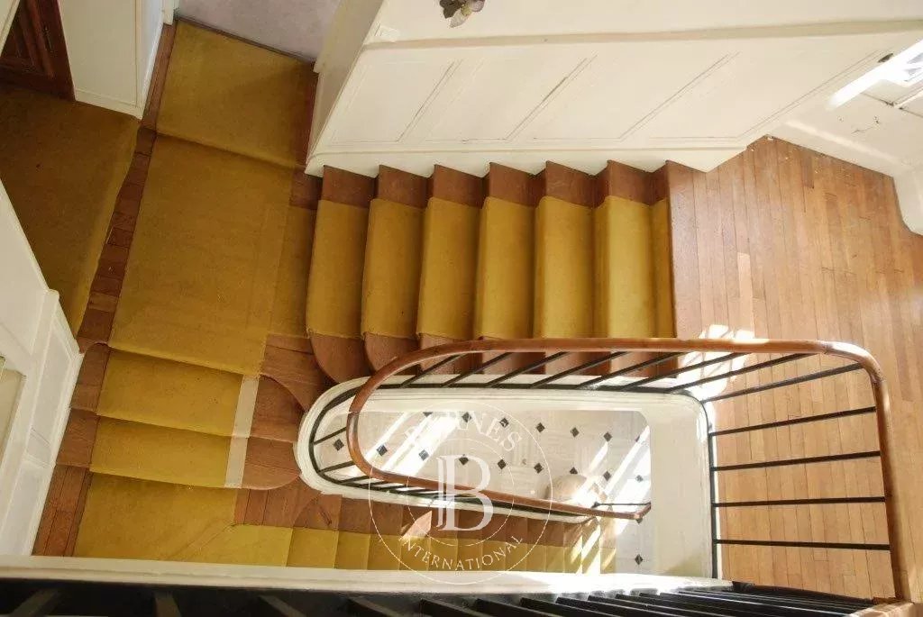 Châteaudun  - Hôtel particulier 12 Pièces 7 Chambres - picture 13