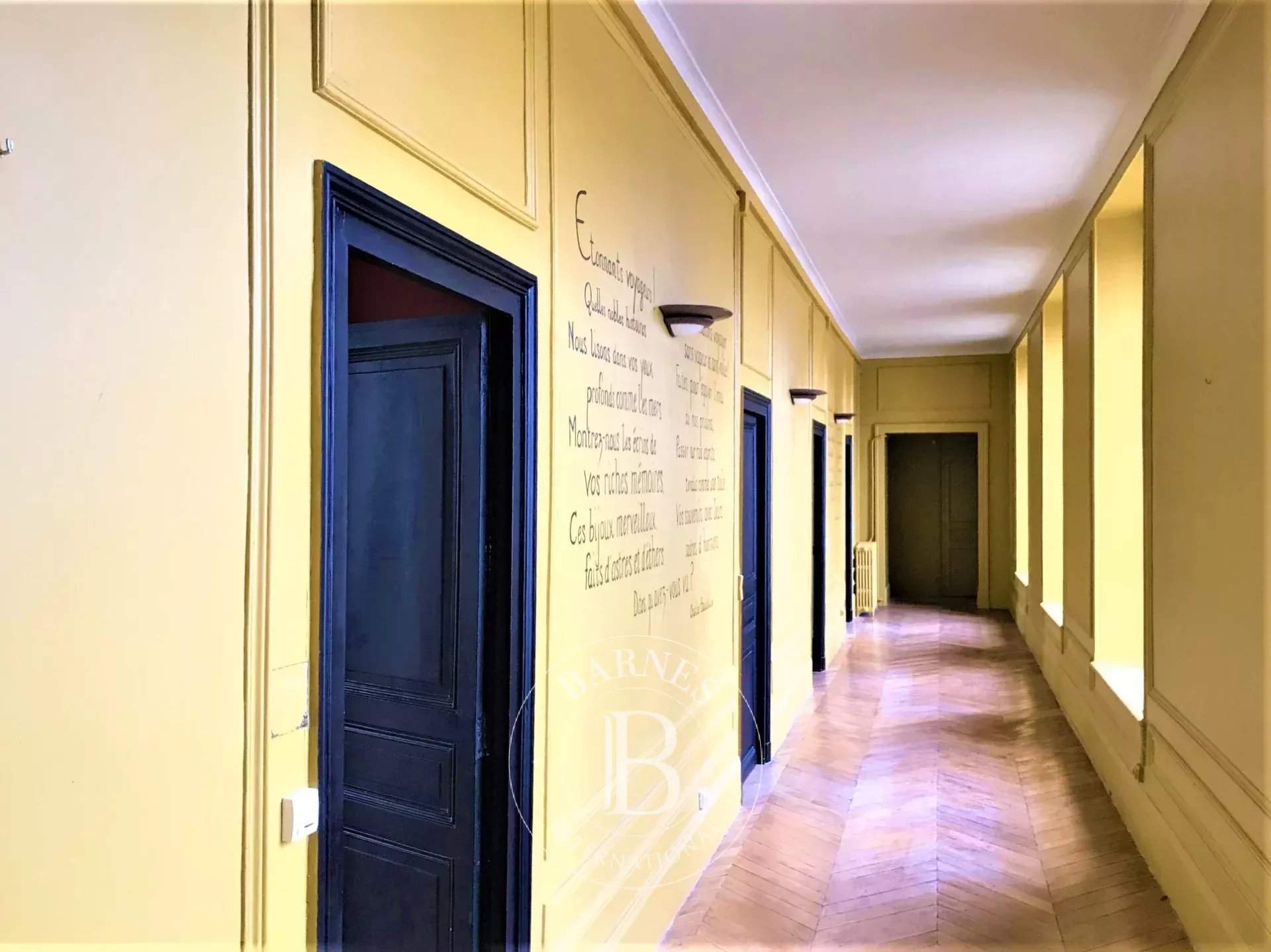 Salbris  - Château 30 Pièces 10 Chambres - picture 9