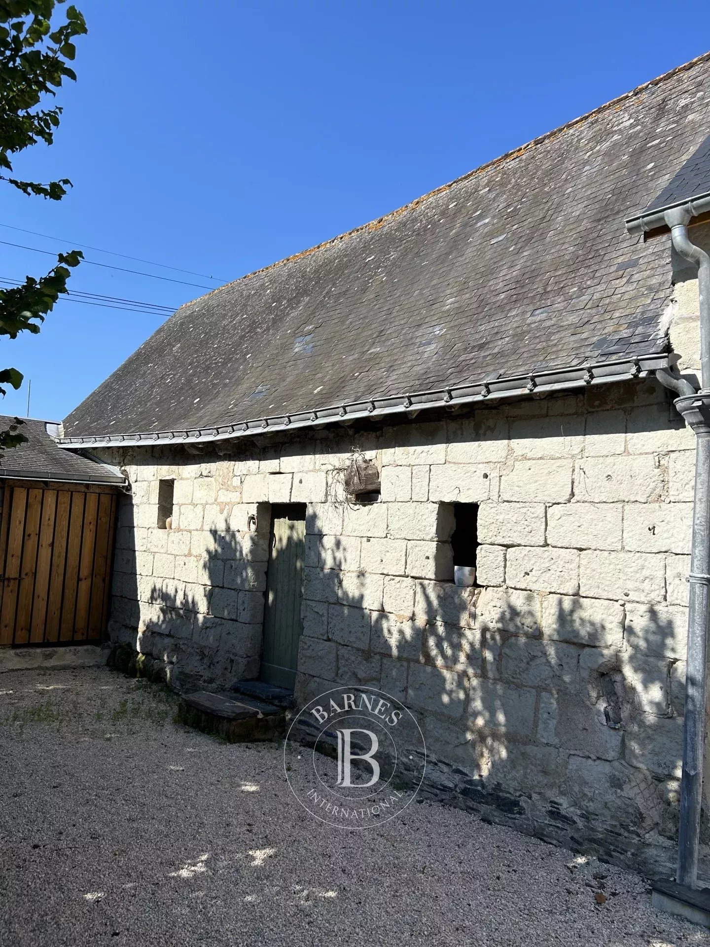 Loire-Authion  - Maison 7 Pièces 5 Chambres - picture 13