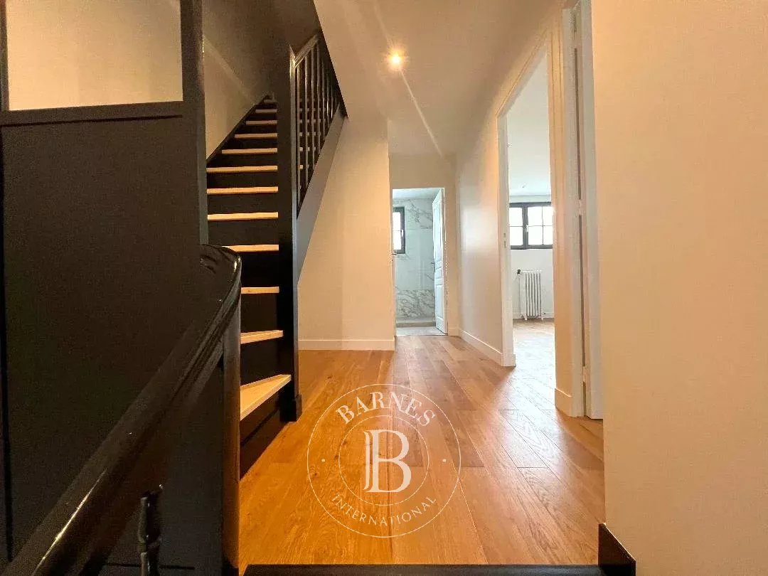 Tours  - Townhouse 5 Bedrooms - picture 7