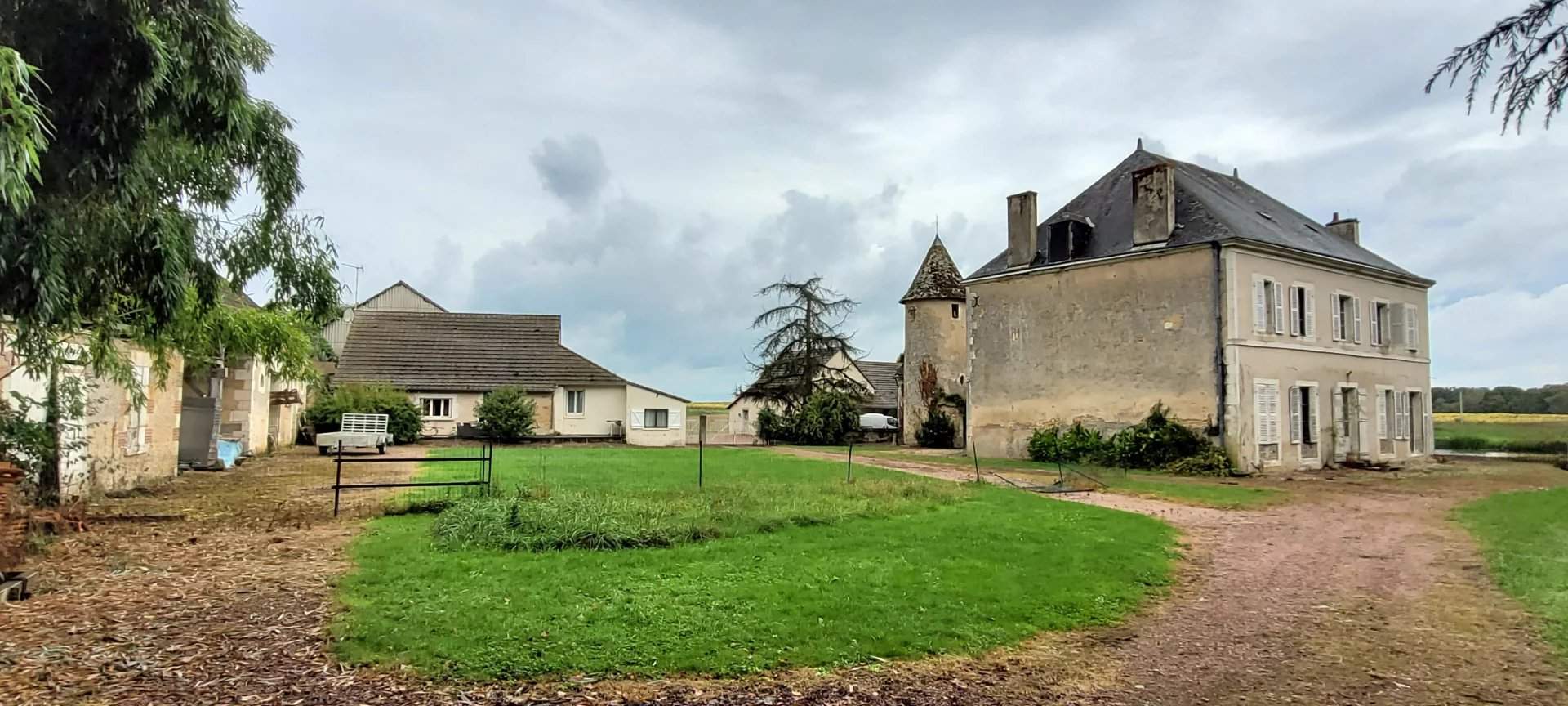 Mézières-en-Brenne  - Propriété 5 Pi&egrave;ces 3 Chambres - picture 10