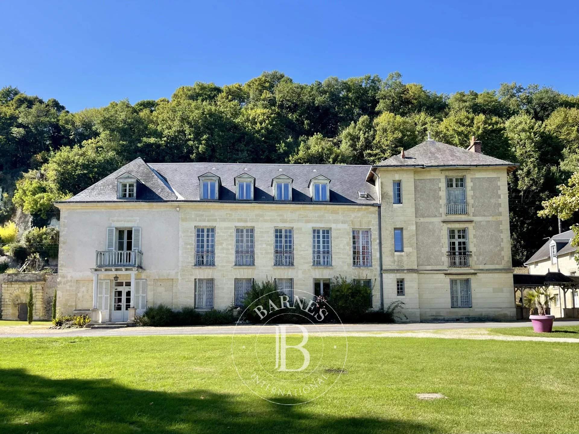 Tours  - Property  - picture 6