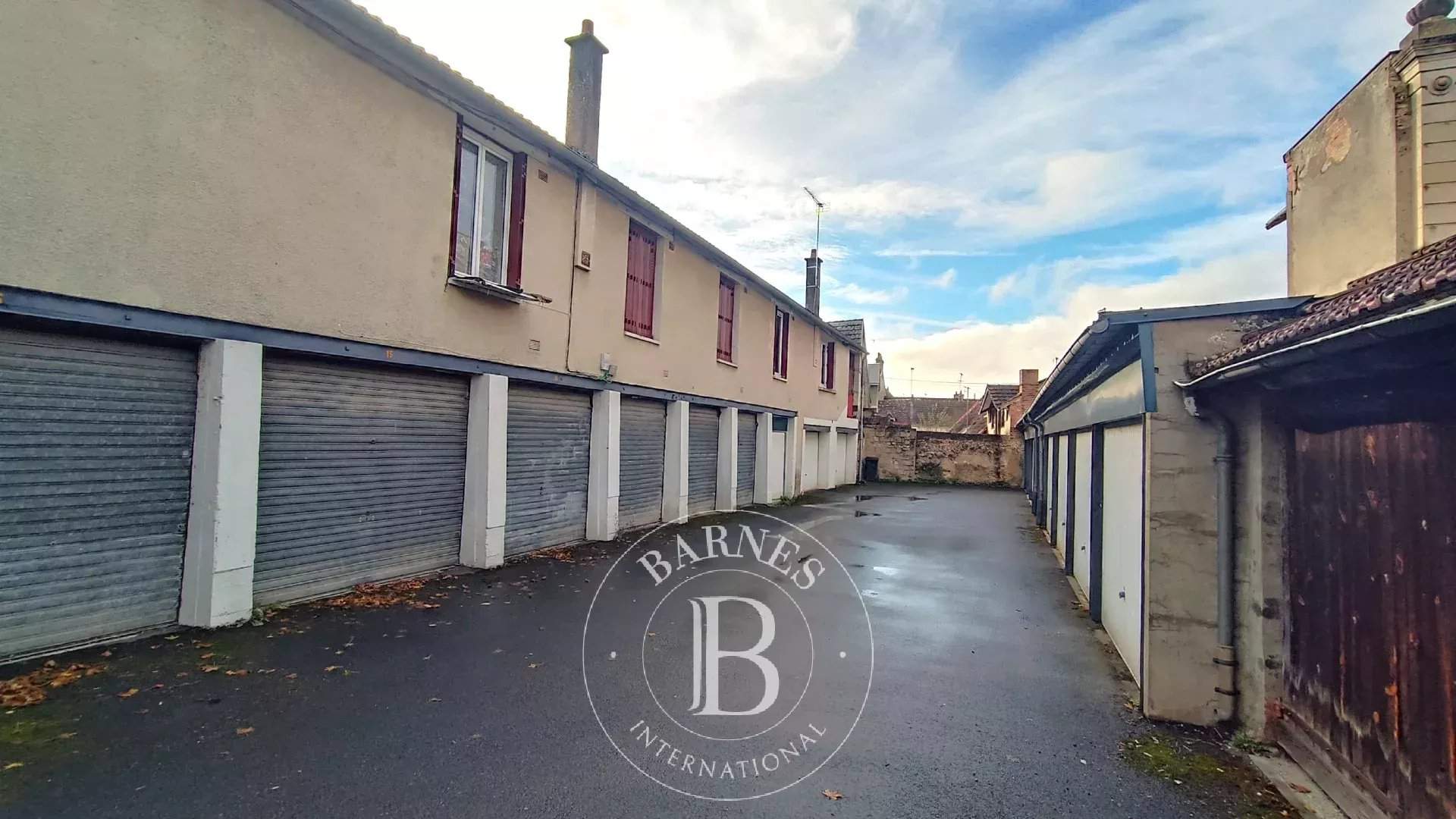 Romorantin-Lanthenay  - Building  - picture 4