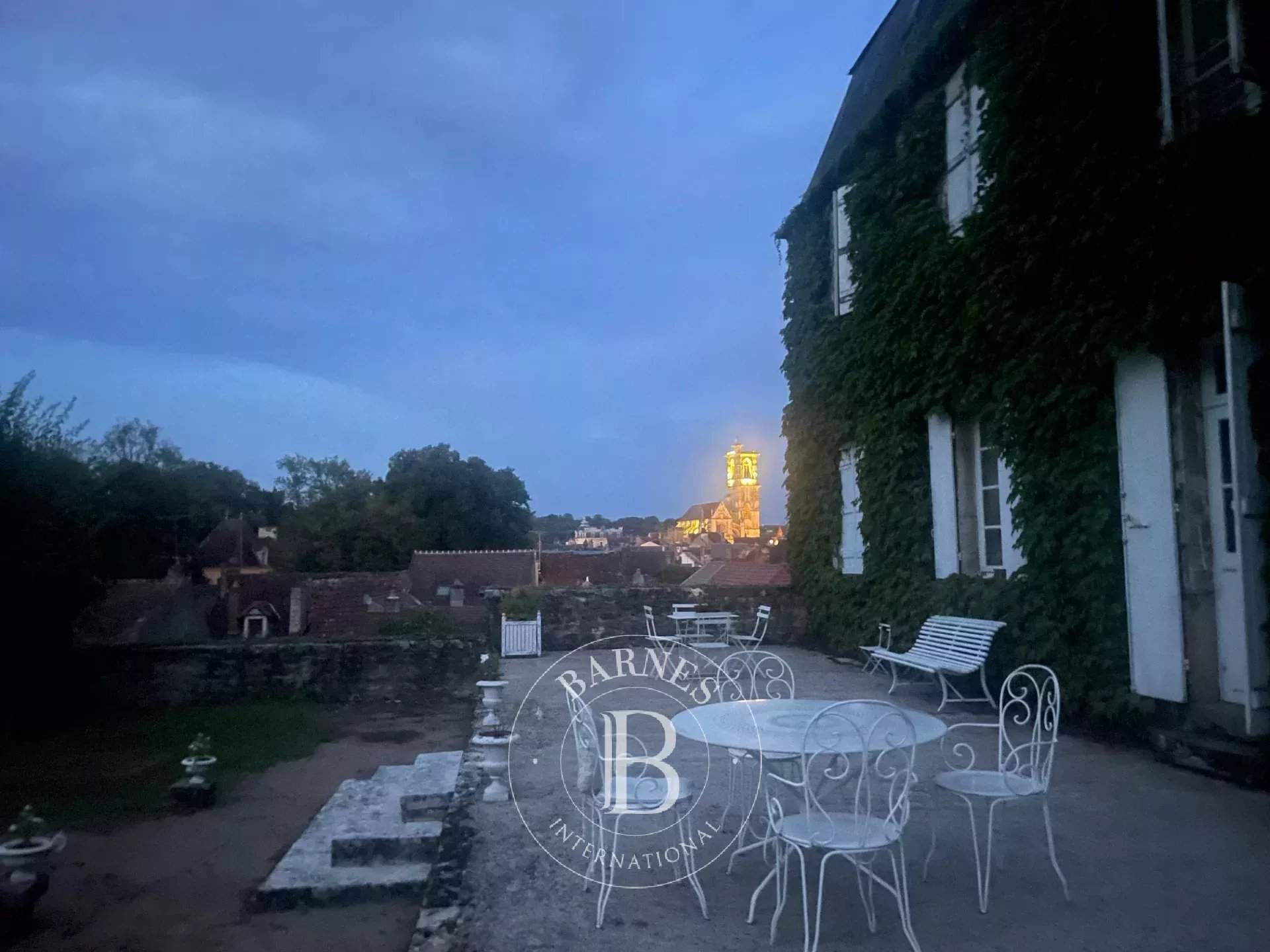 Clamecy  - Propriété 14 Pi&egrave;ces 5 Chambres - picture 11