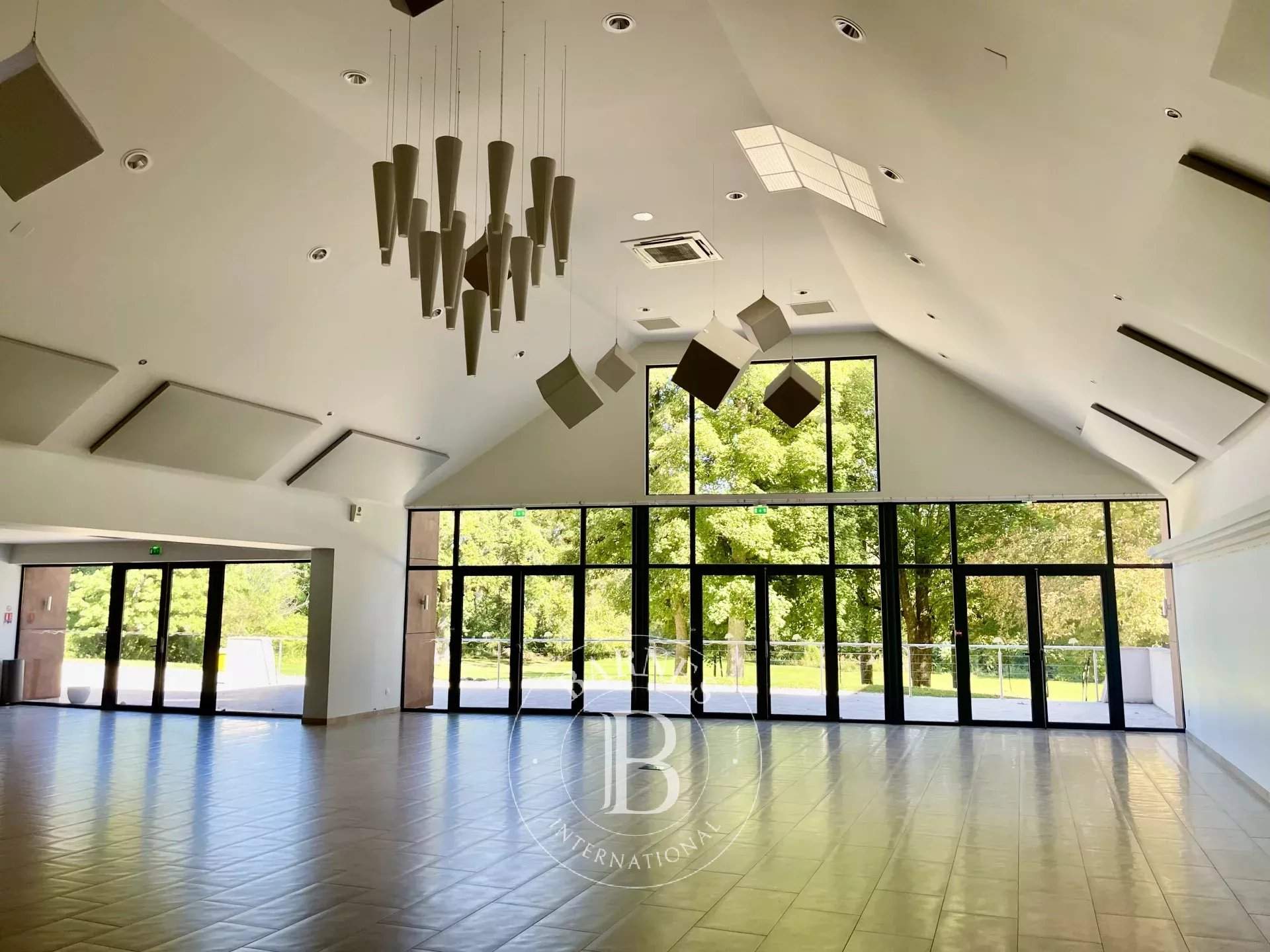 Tours  - Property  - picture 12