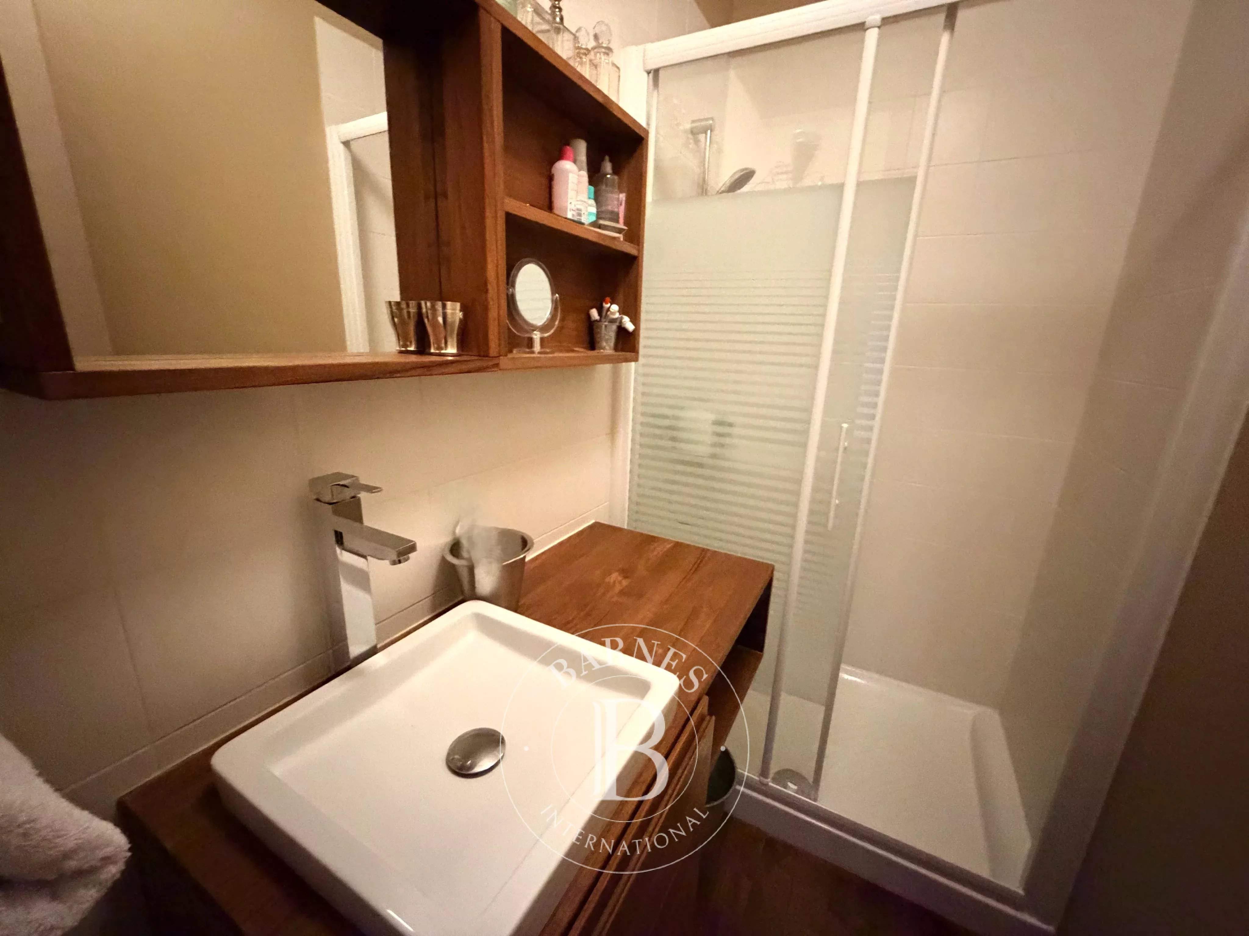 Bourges  - Maison de ville 6 Pi&egrave;ces 4 Chambres - picture 8