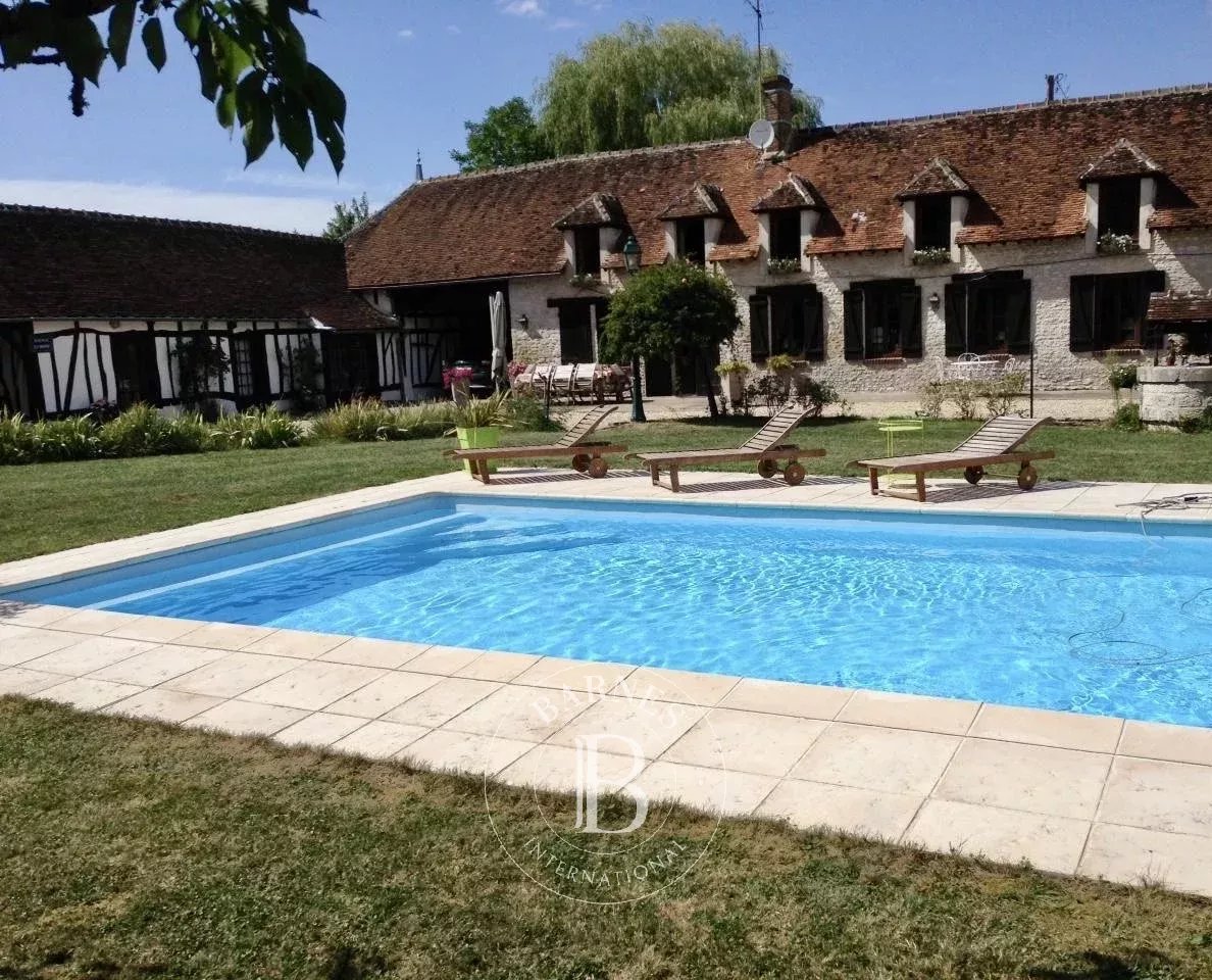 Montbarrois  - House 4 Bedrooms - picture 11