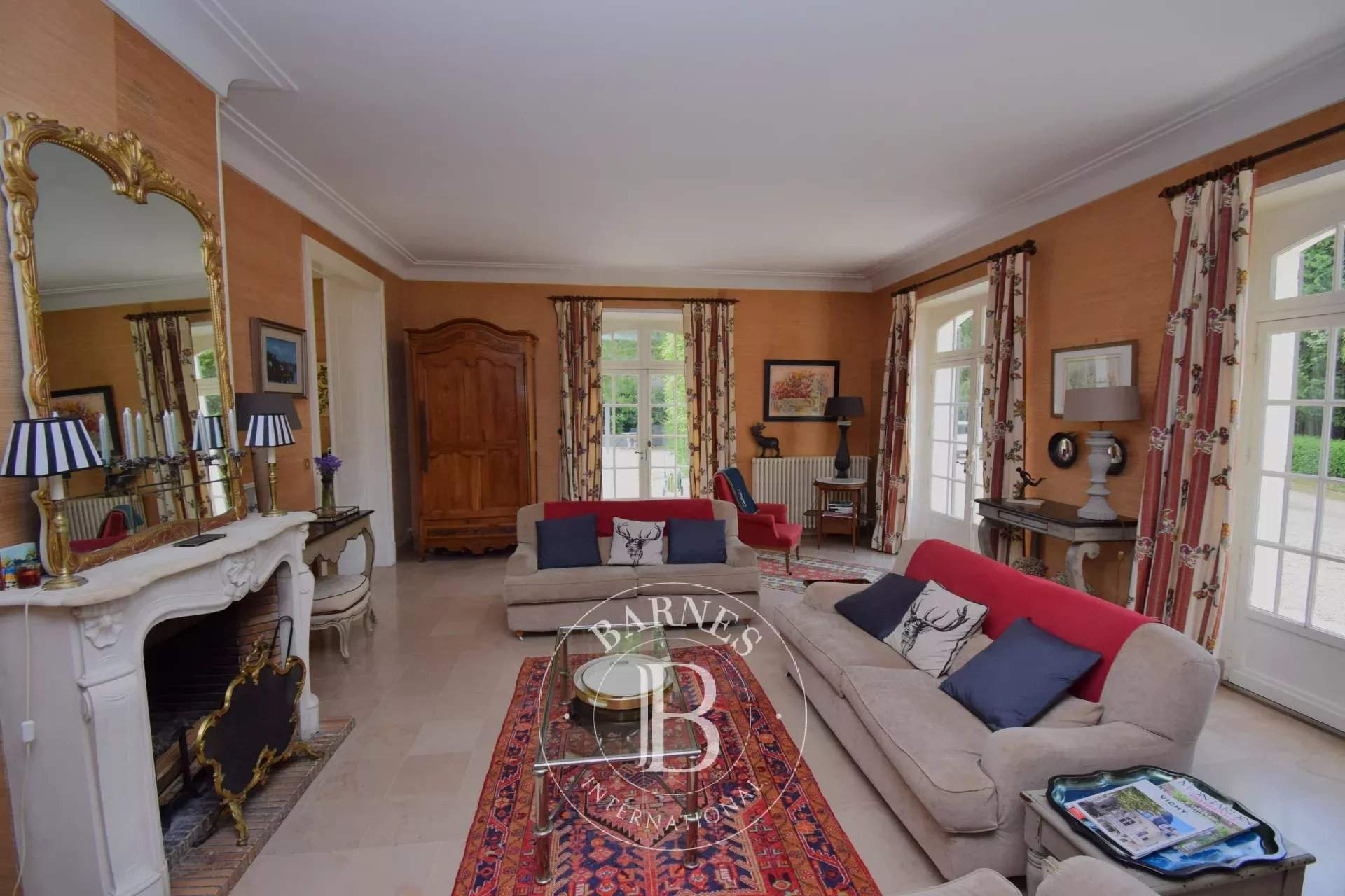 Bourges  - Finca 11 Cuartos 7 Habitaciones - picture 5