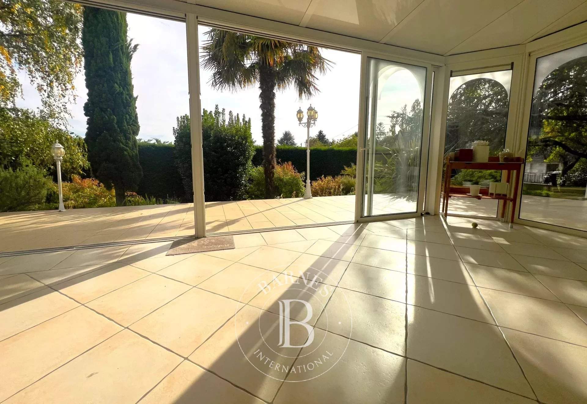 Fondettes  - Maison 8 Pi&egrave;ces 5 Chambres - picture 4