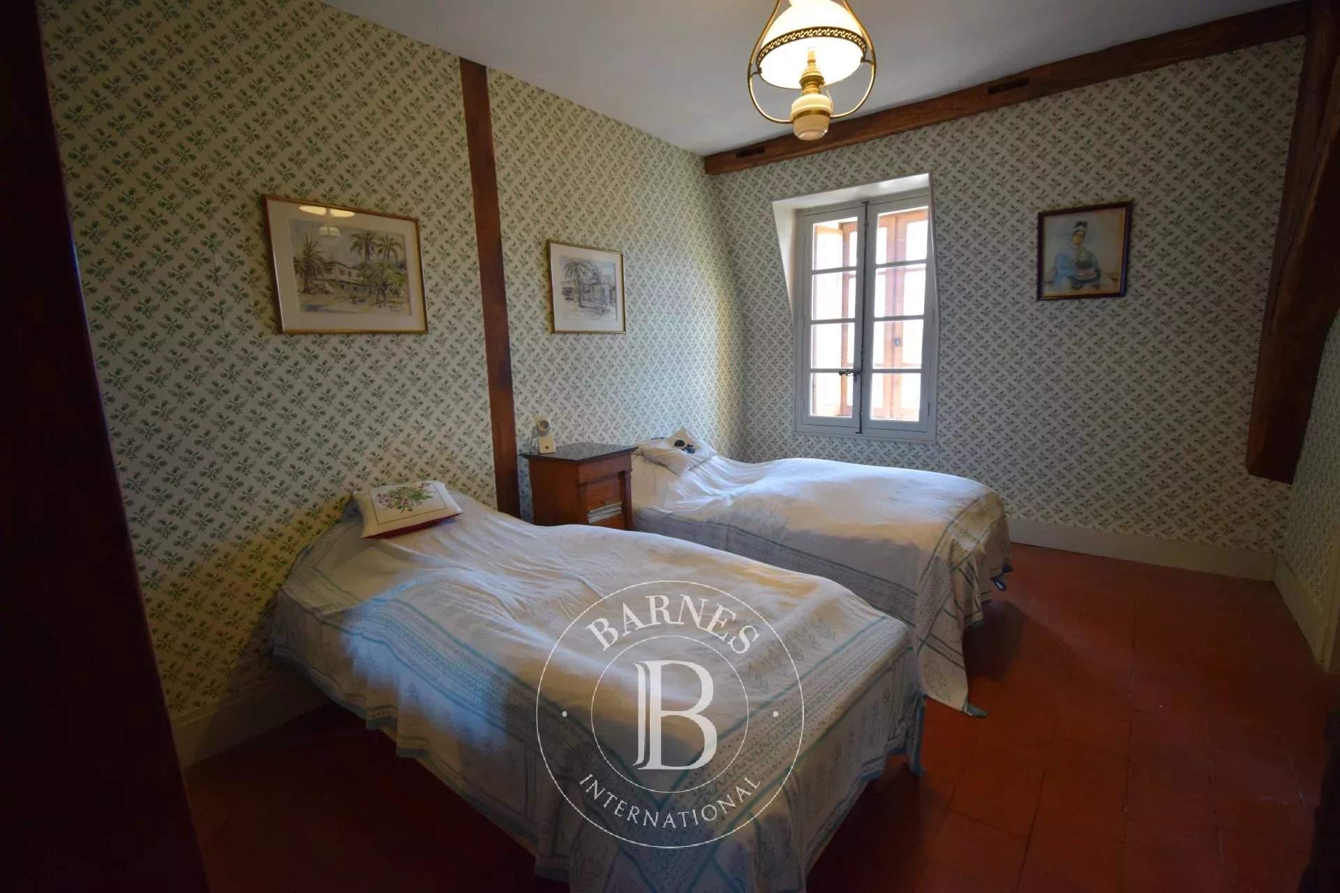 Bourges  - Mansion 6 Bedrooms - picture 9