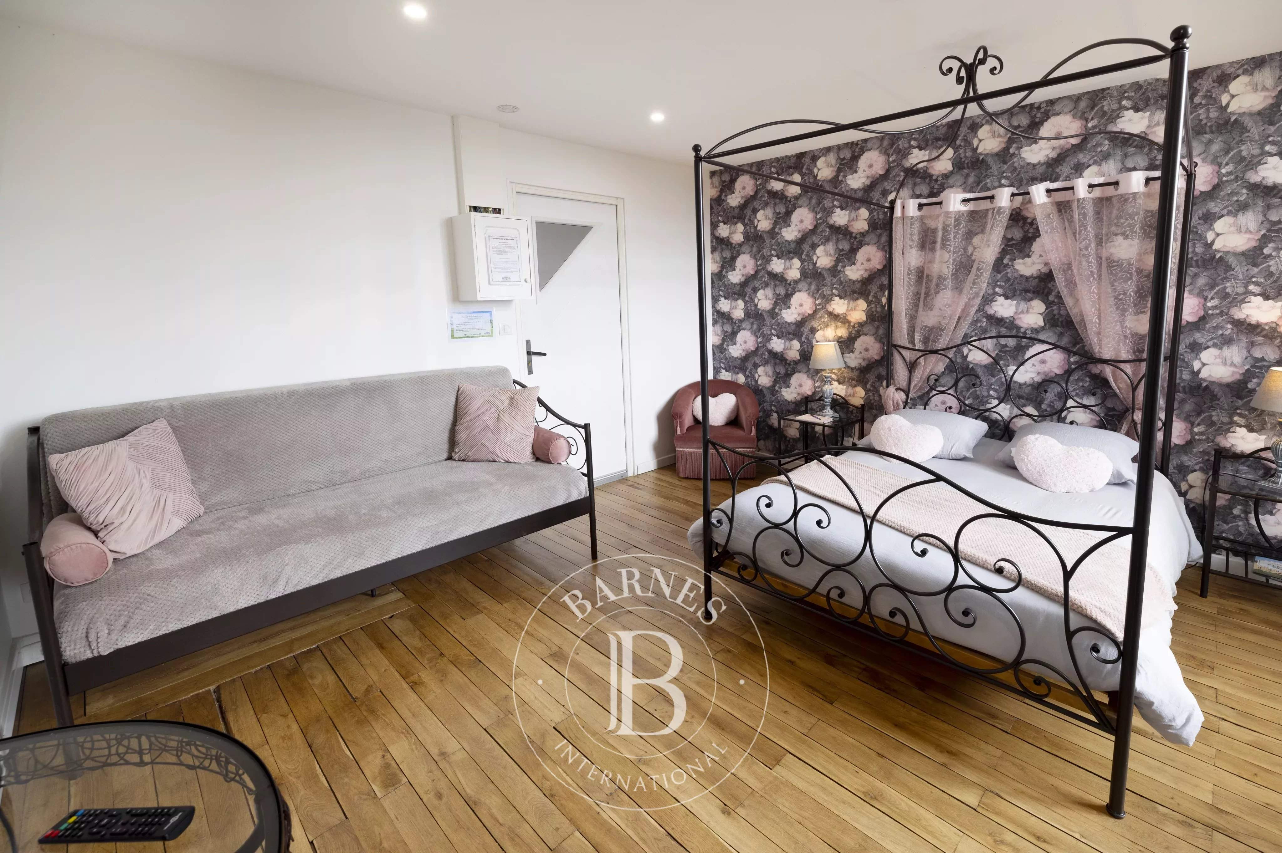 Montluçon  - Château 36 Pi&egrave;ces 11 Chambres - picture 10