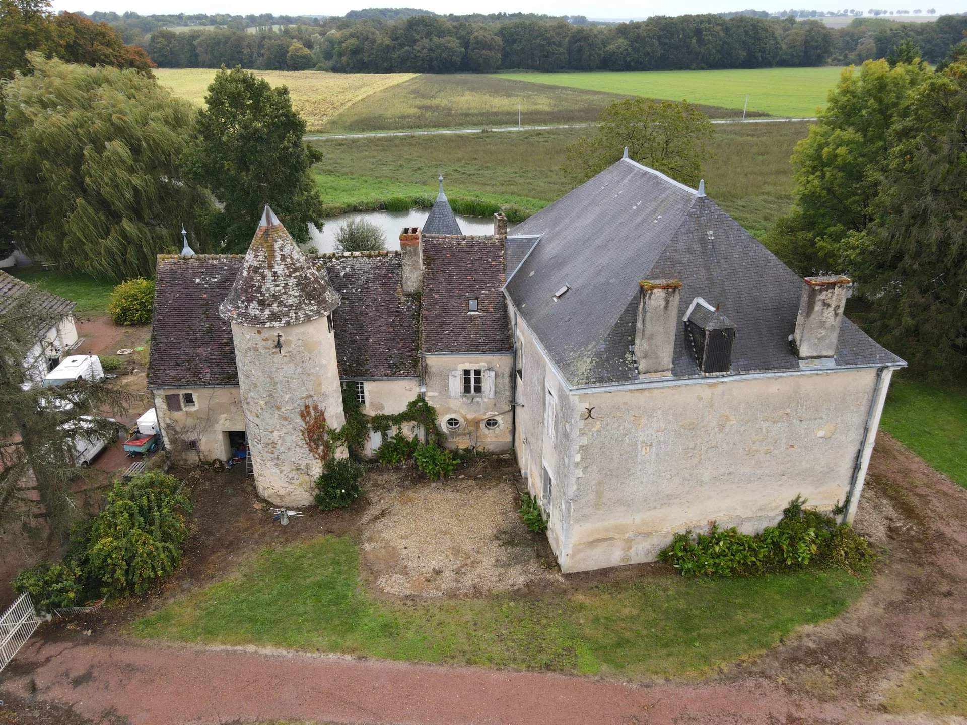 Mézières-en-Brenne  - Propriété 5 Pi&egrave;ces 3 Chambres - picture 6