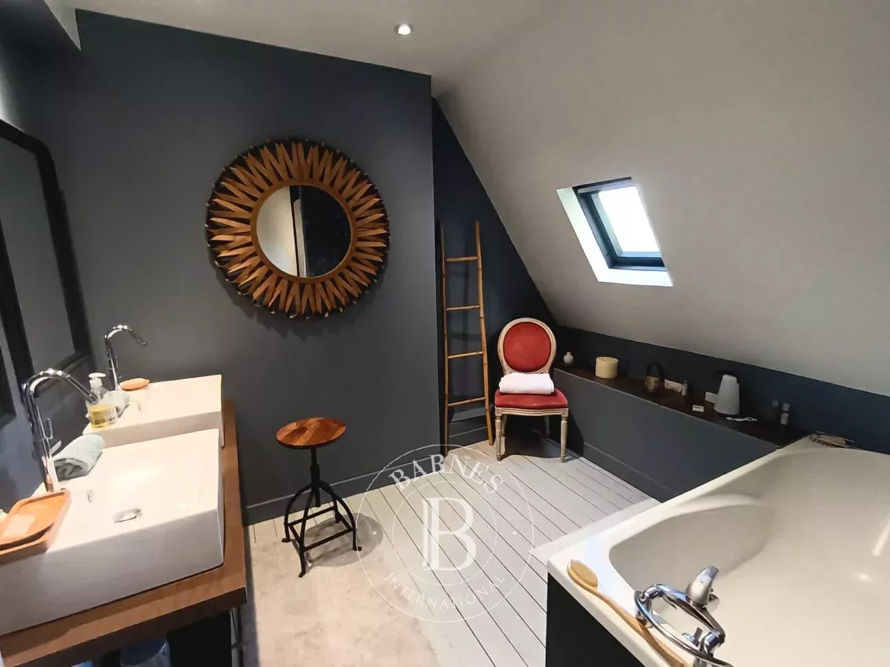 Bourges  - Manoir  - picture 17