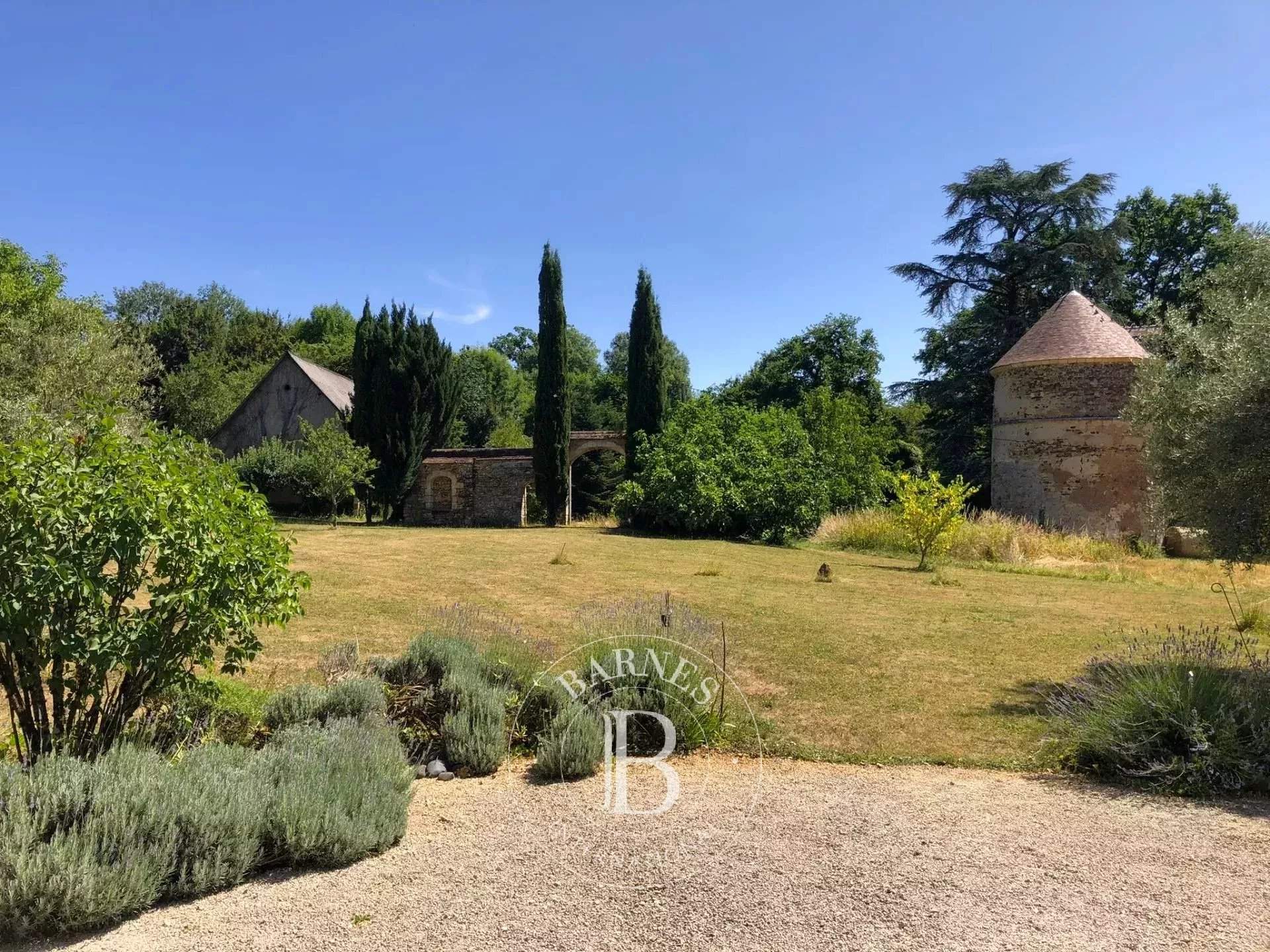 Saint-Martin-d'Auxigny  - House  - picture 6