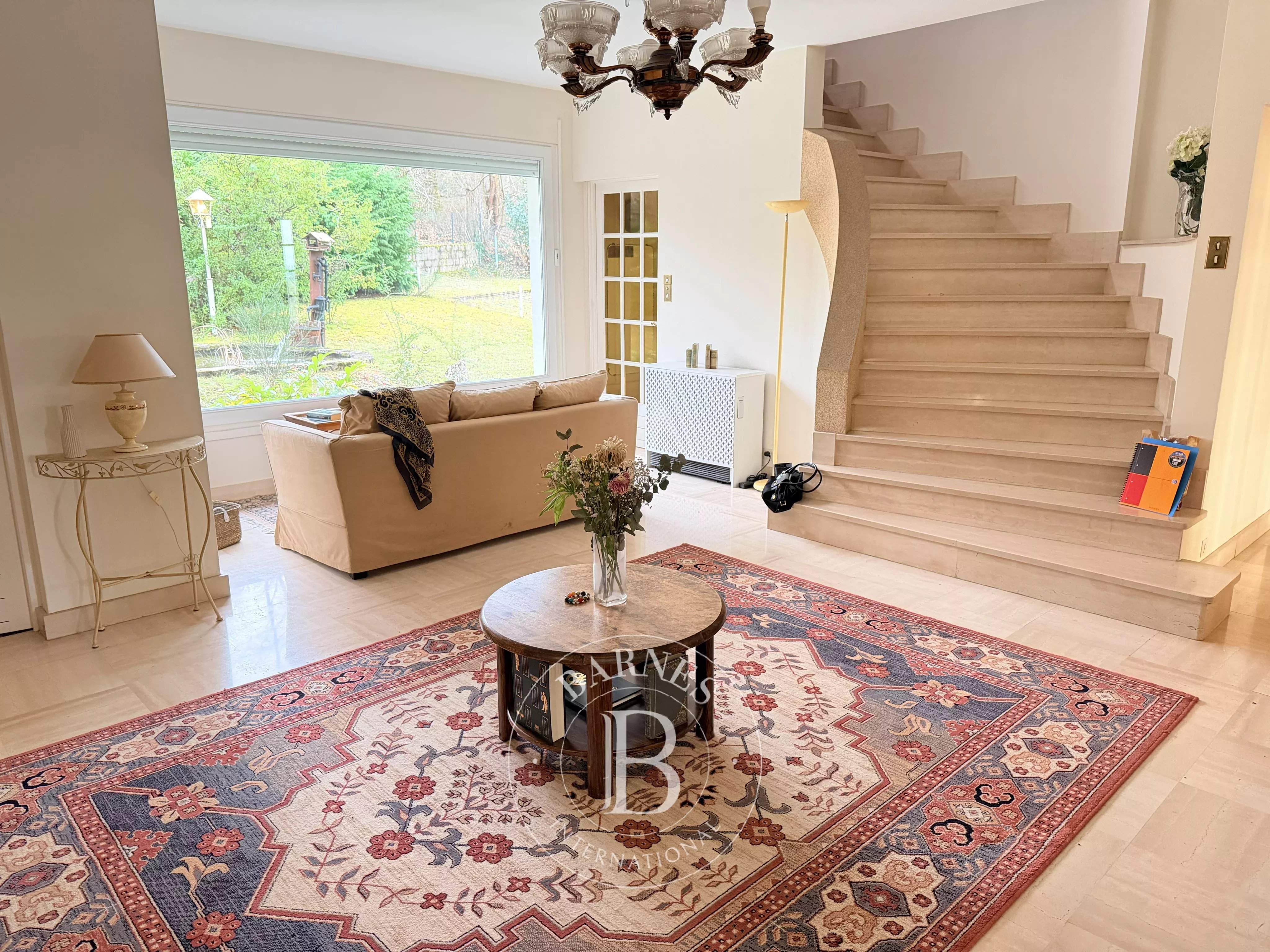 Montluçon  - Maison 10 Pi&egrave;ces 6 Chambres - picture 15