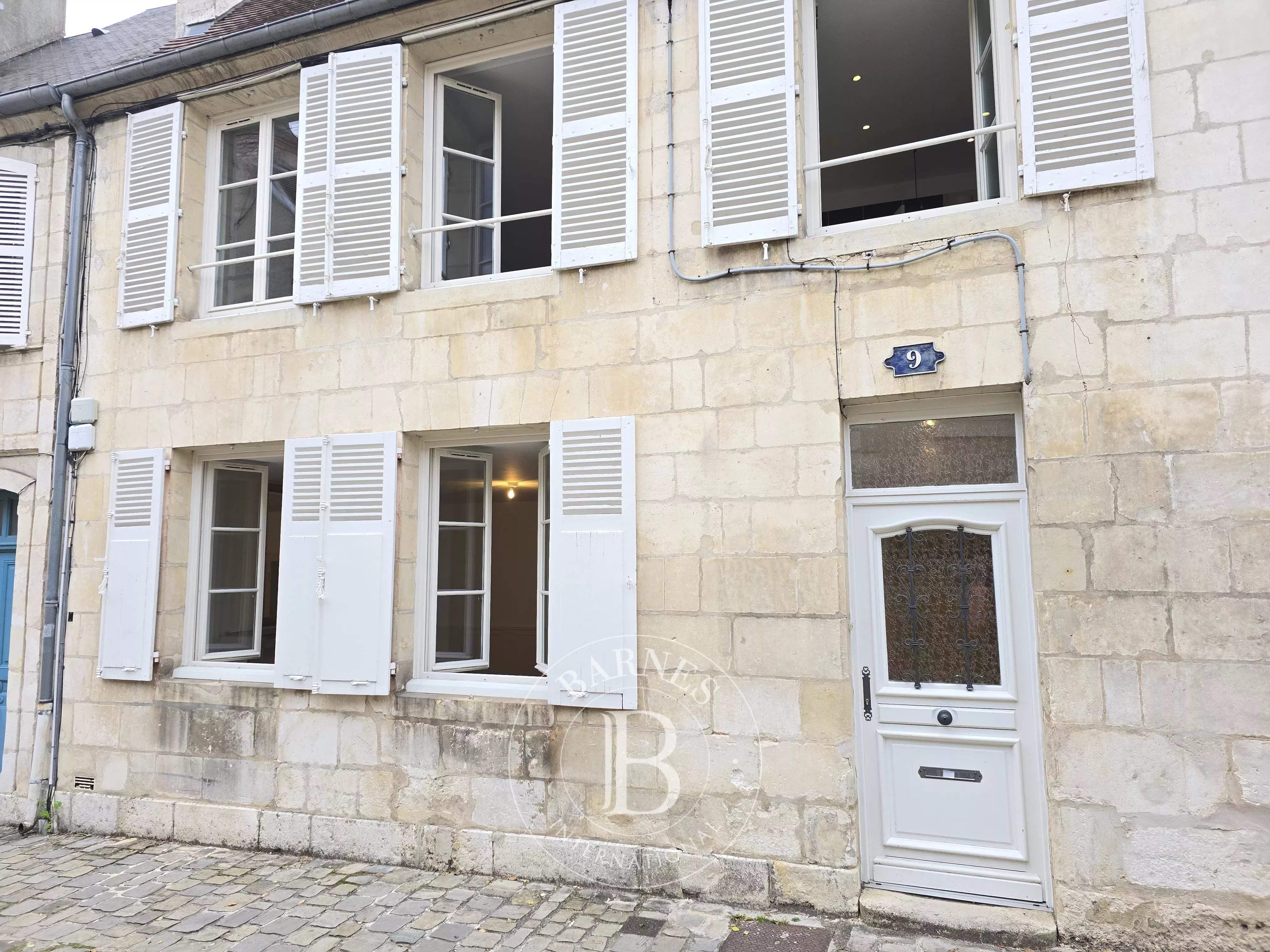 Bourges  - Maison de ville 5 Pi&egrave;ces 5 Chambres - picture 1