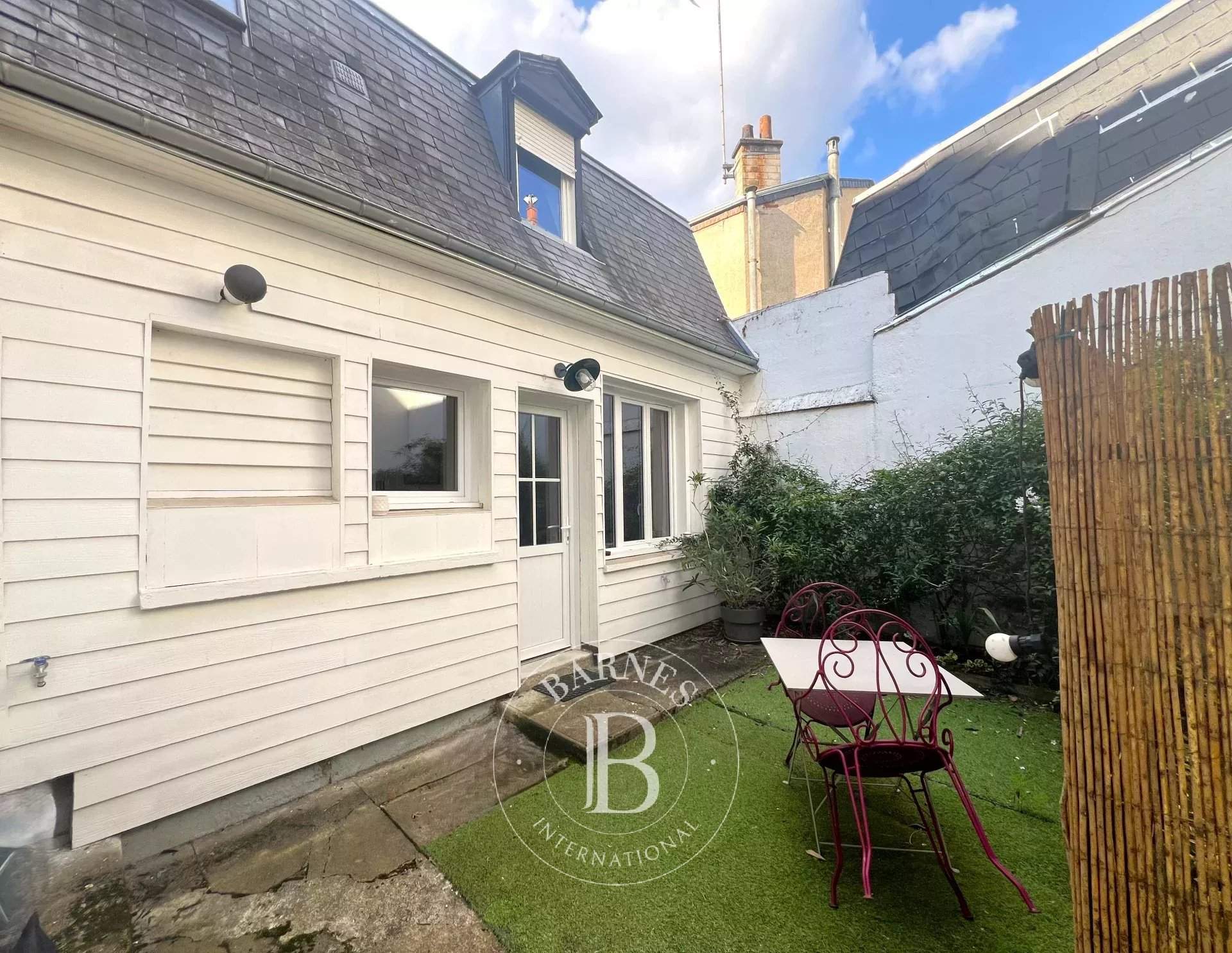 Tours  - Ensemble immobilier 4 Pi&egrave;ces 2 Chambres - picture 1