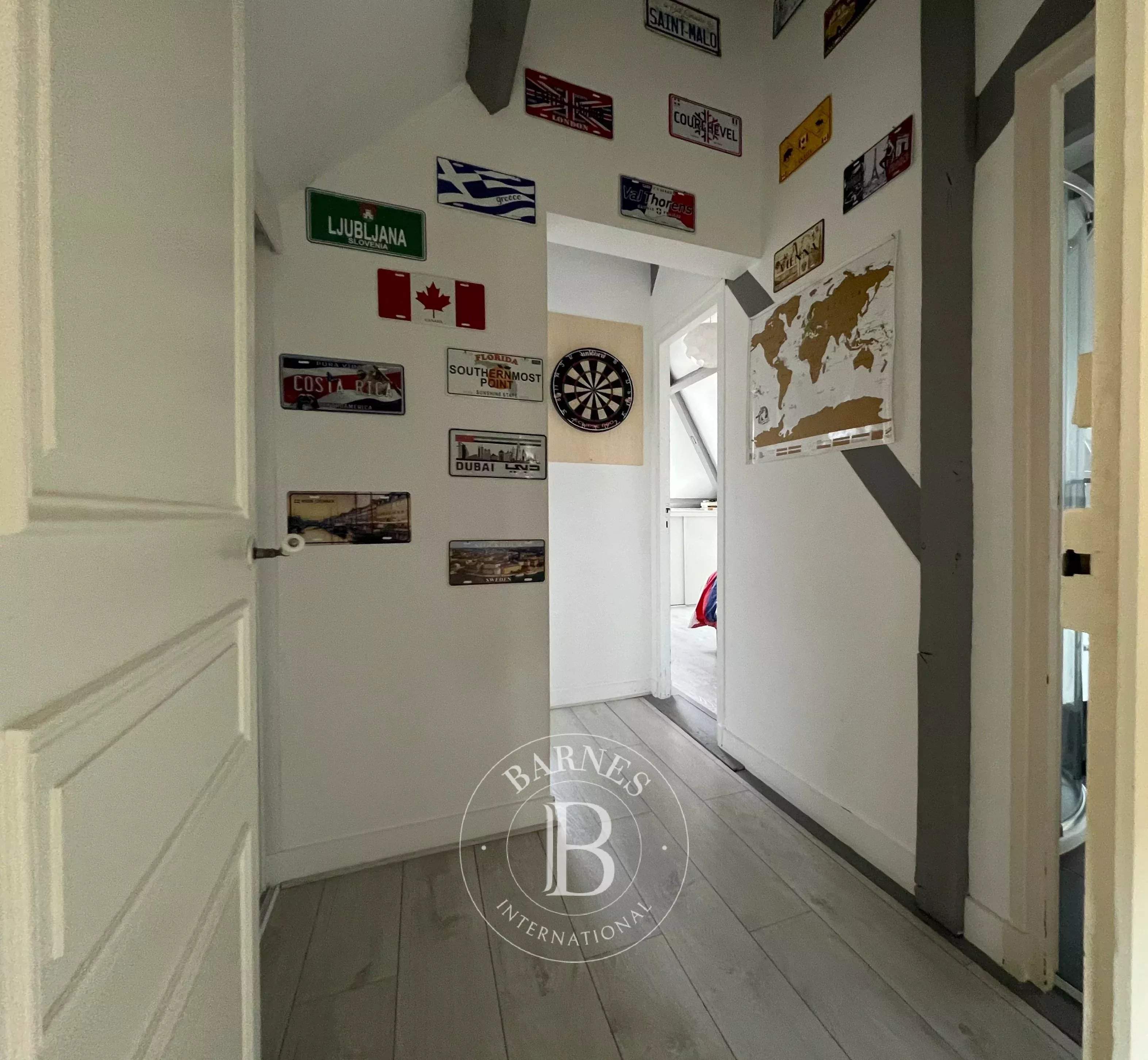 Saint-Cyr-sur-Loire  - Maison 10 Pi&egrave;ces 4 Chambres - picture 8