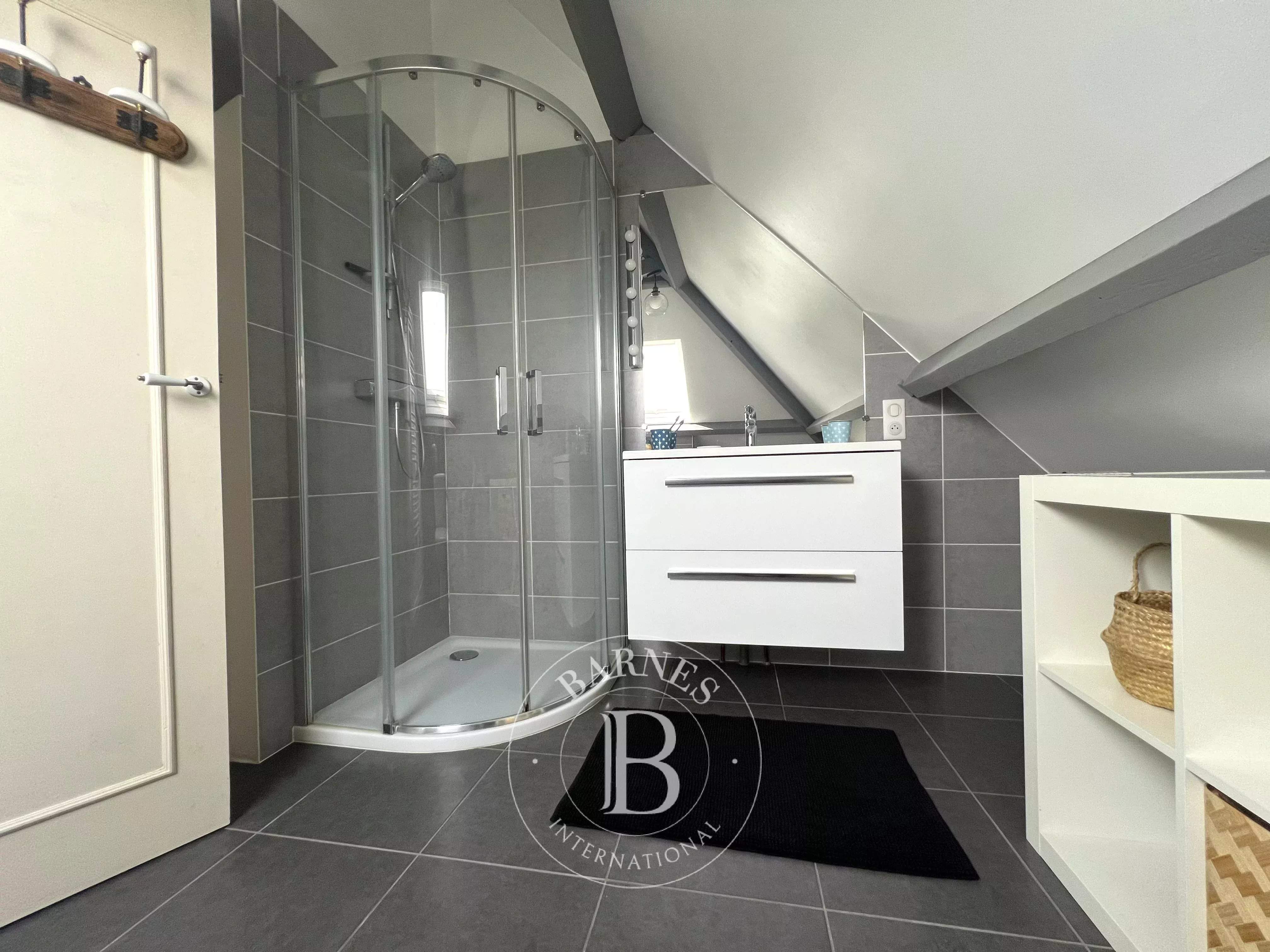 Saint-Cyr-sur-Loire  - Maison 10 Pi&egrave;ces 4 Chambres - picture 10