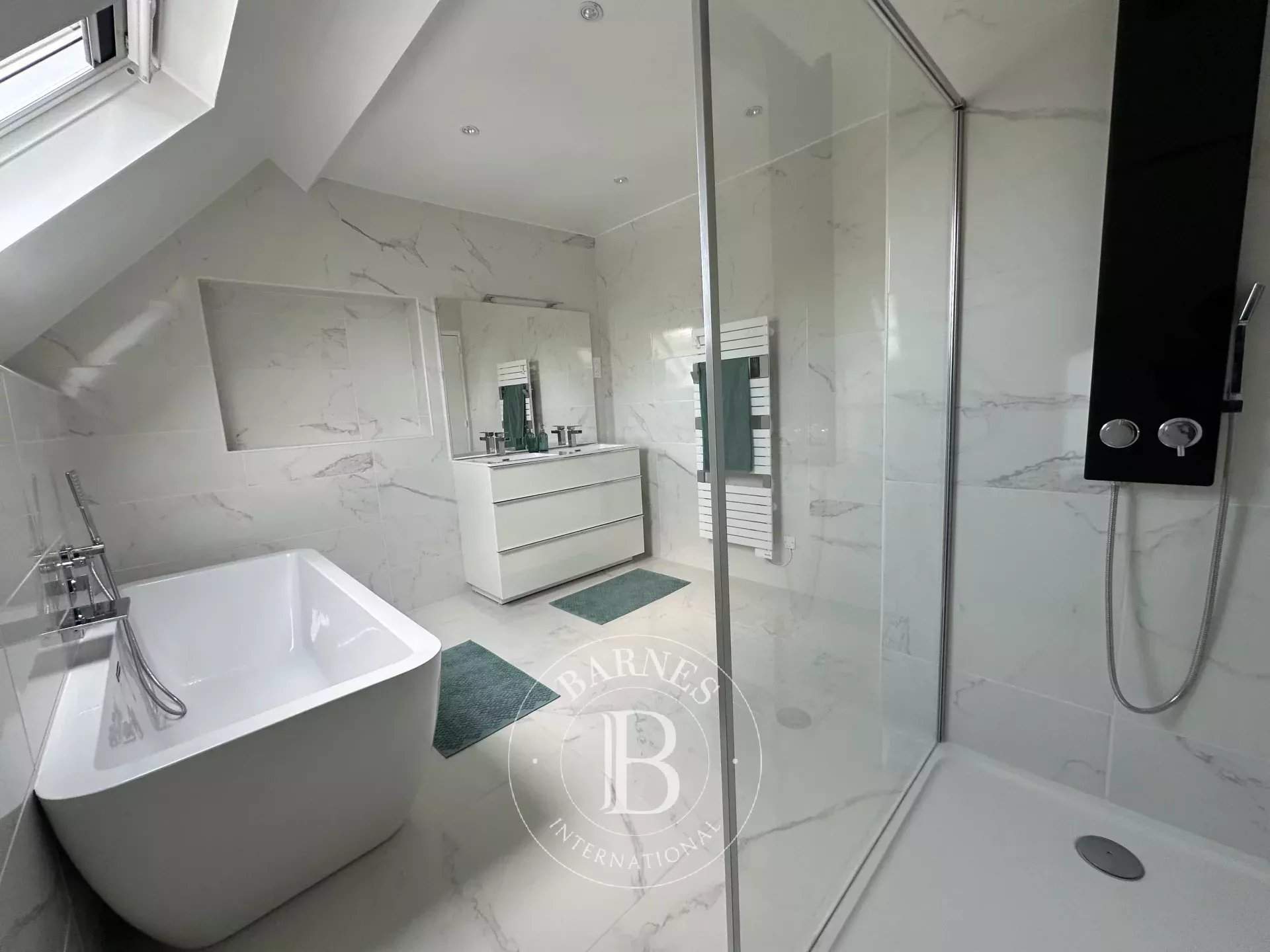 Villeneuve-sur-Conie  - House 8 Bedrooms - picture 7