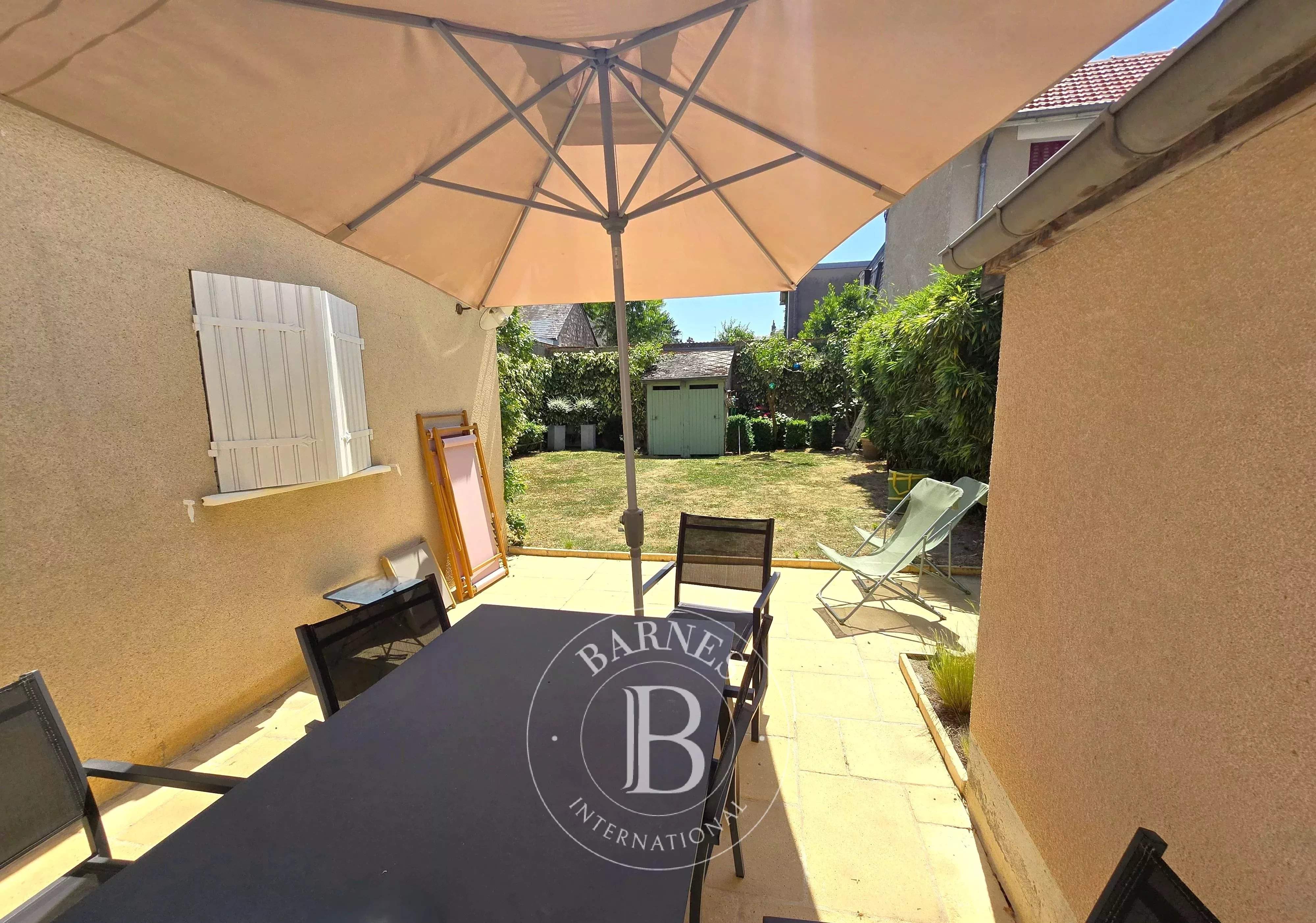 Bourges  - Maison de ville 6 Pi&egrave;ces 4 Chambres - picture 12