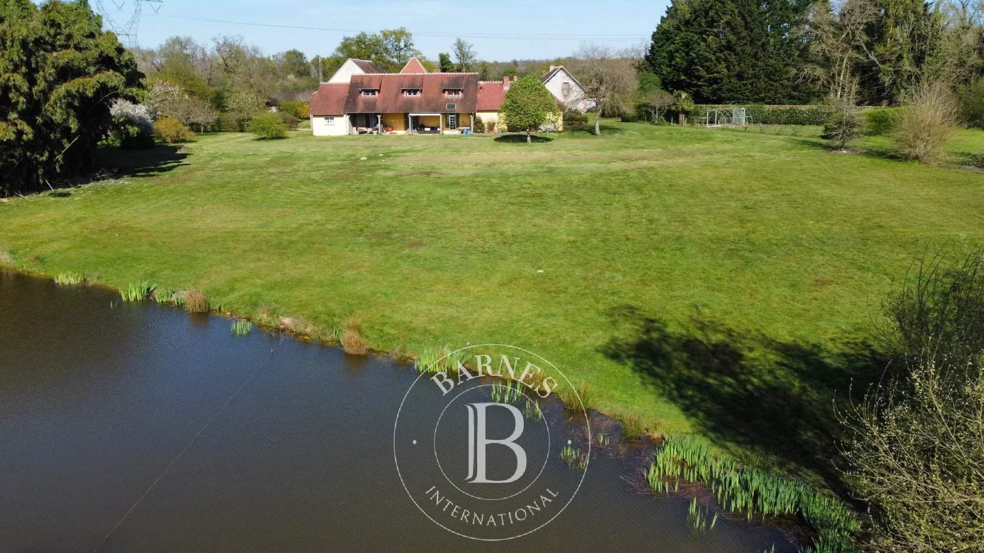 Neuvy-sur-Barangeon  - Property 4 Bedrooms - picture 12