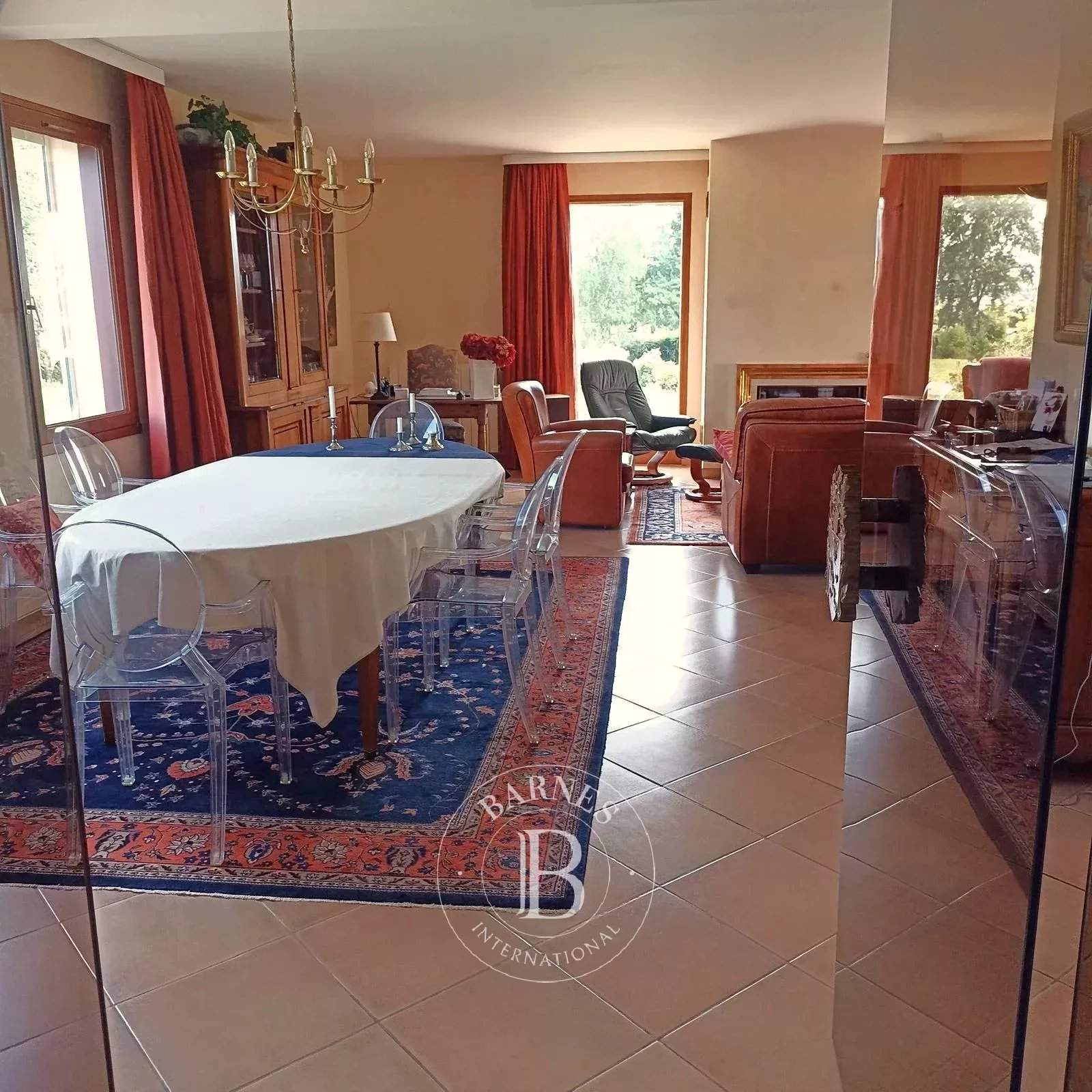 Cercy-la-Tour  - Propriété 15 Pi&egrave;ces 5 Chambres - picture 4