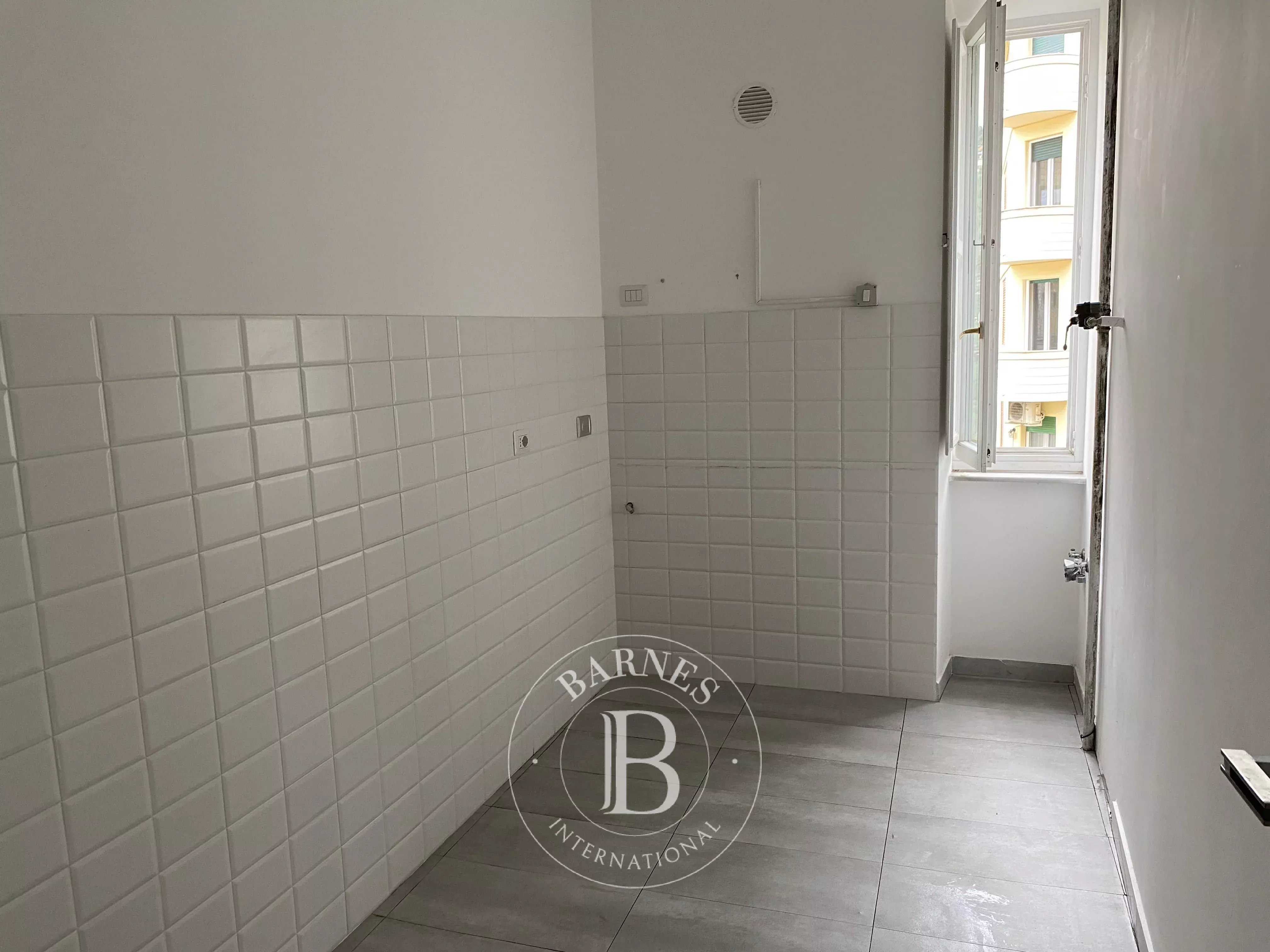 Roma  - Appartement 2 Pi&egrave;ces, 1 Chambre
