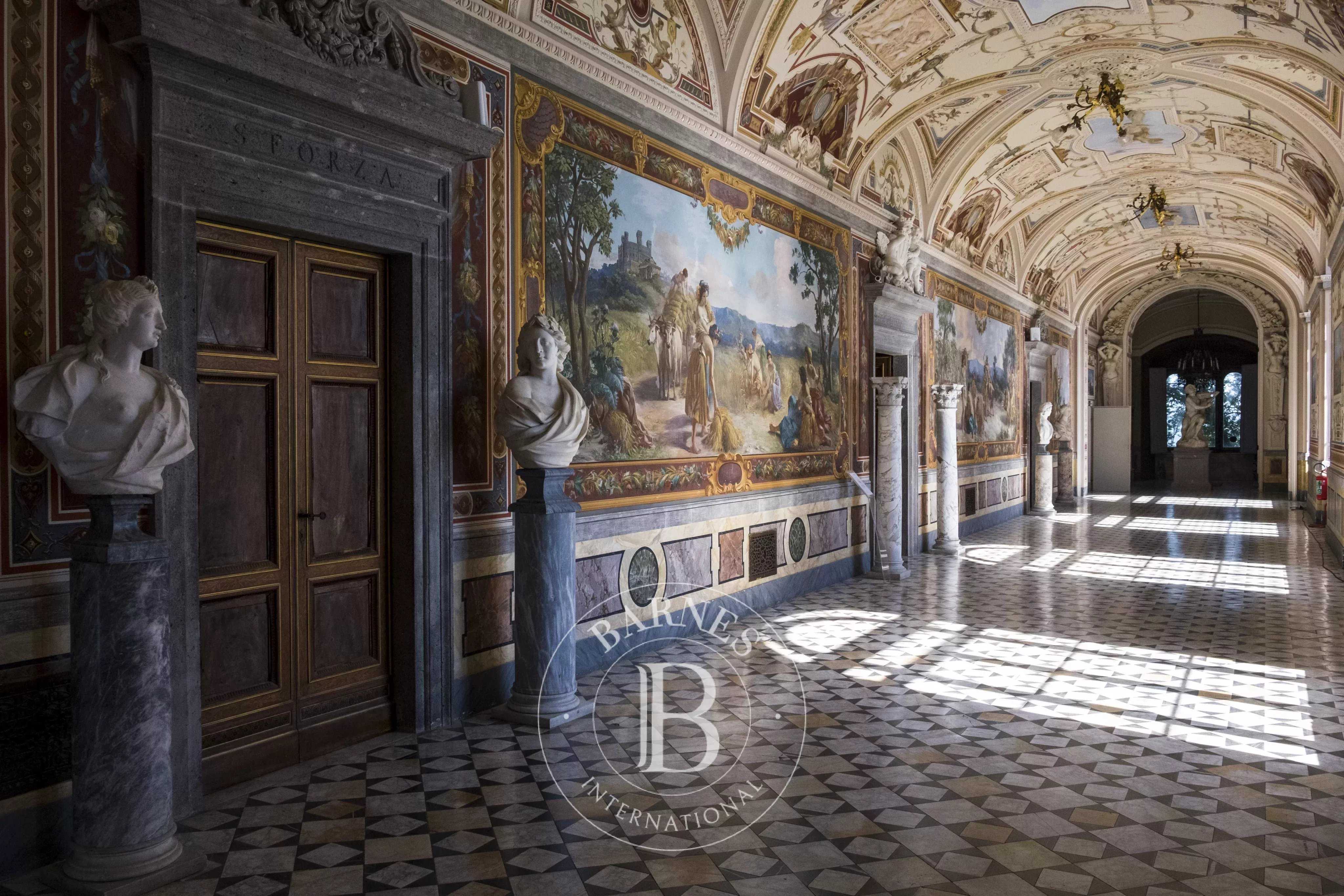 Acquapendente  - Castle 15 Bedrooms