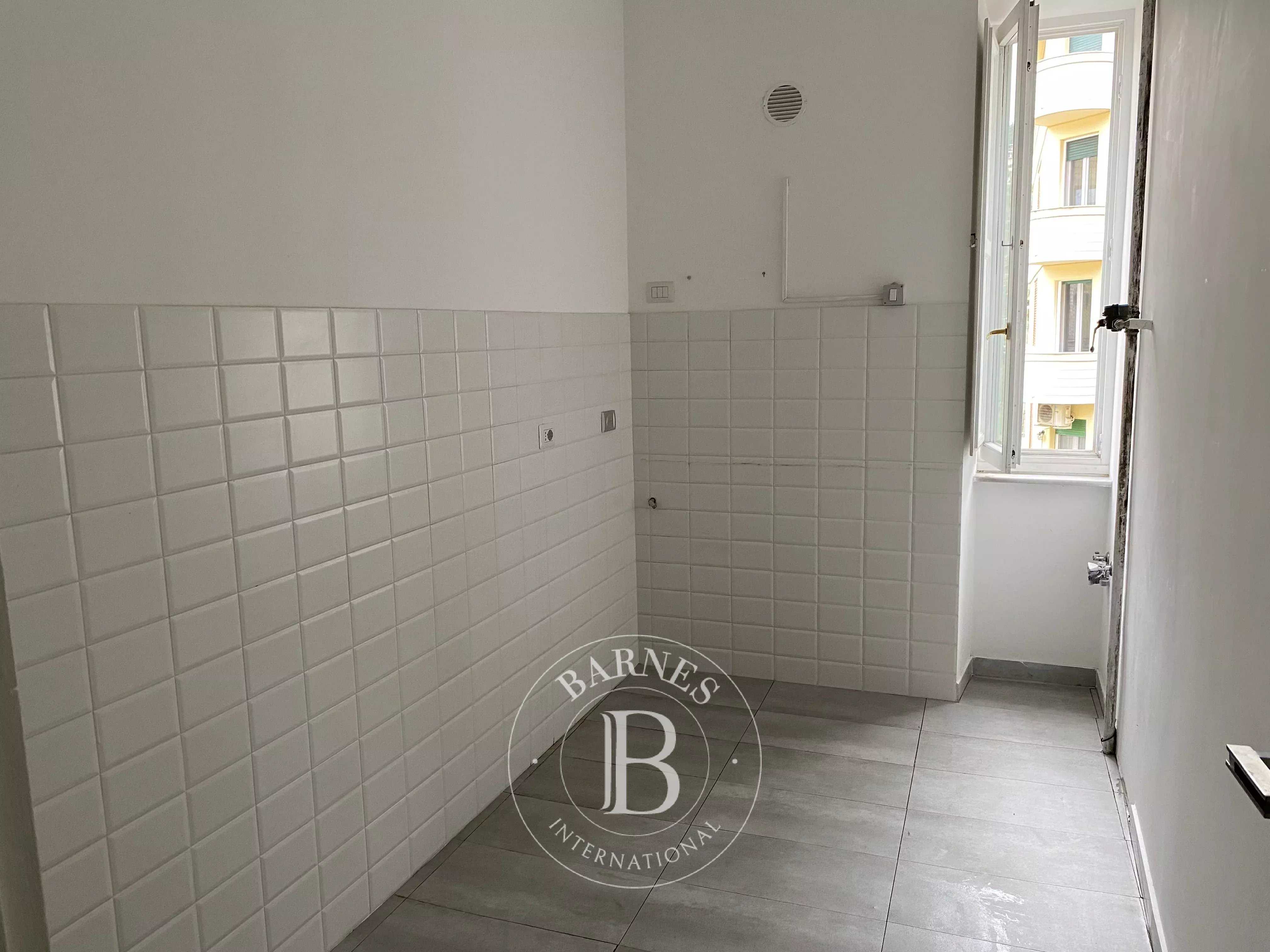 Roma  - Appartement 2 Pi&egrave;ces, 1 Chambre