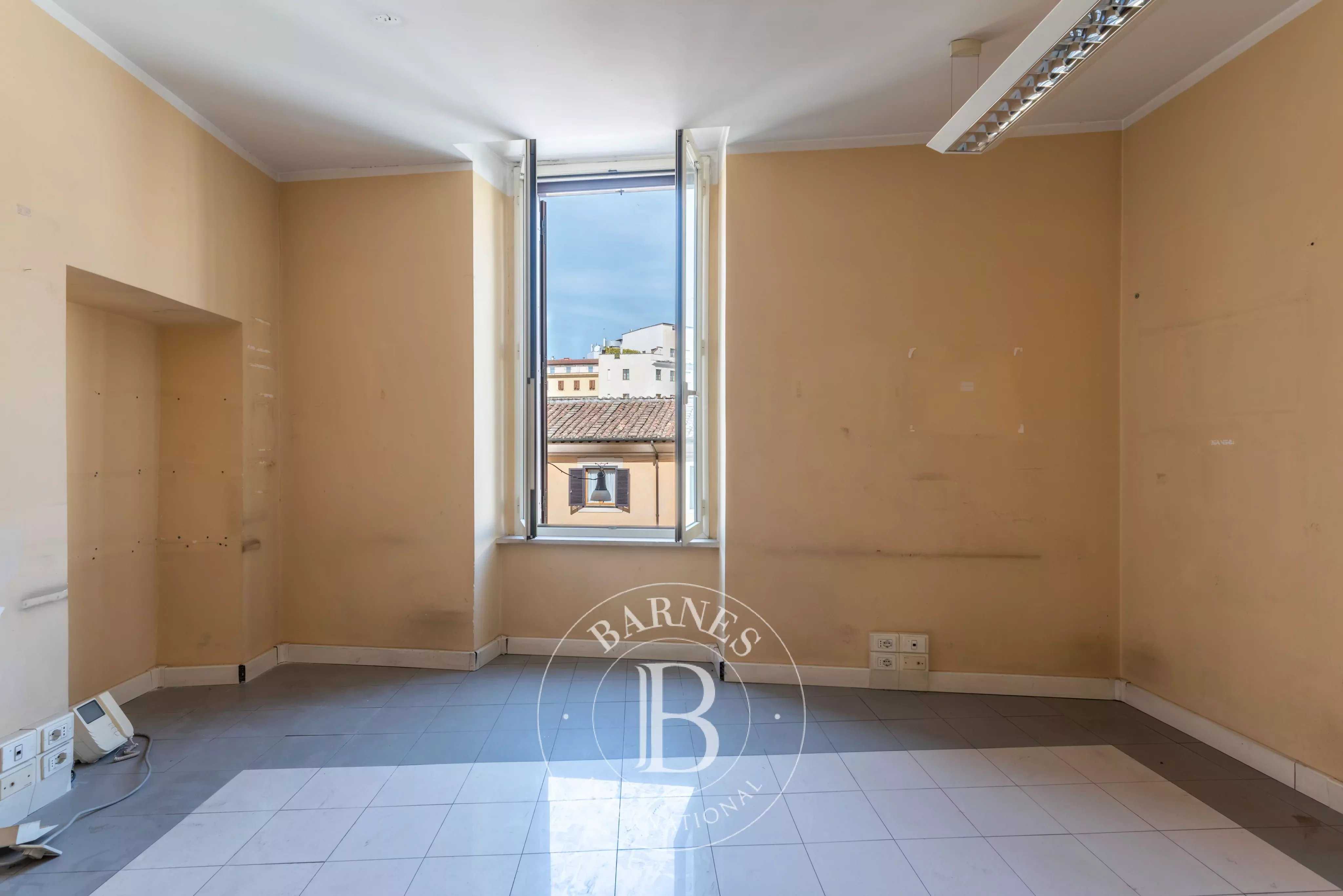 Roma  - Apartment 9 Bedrooms