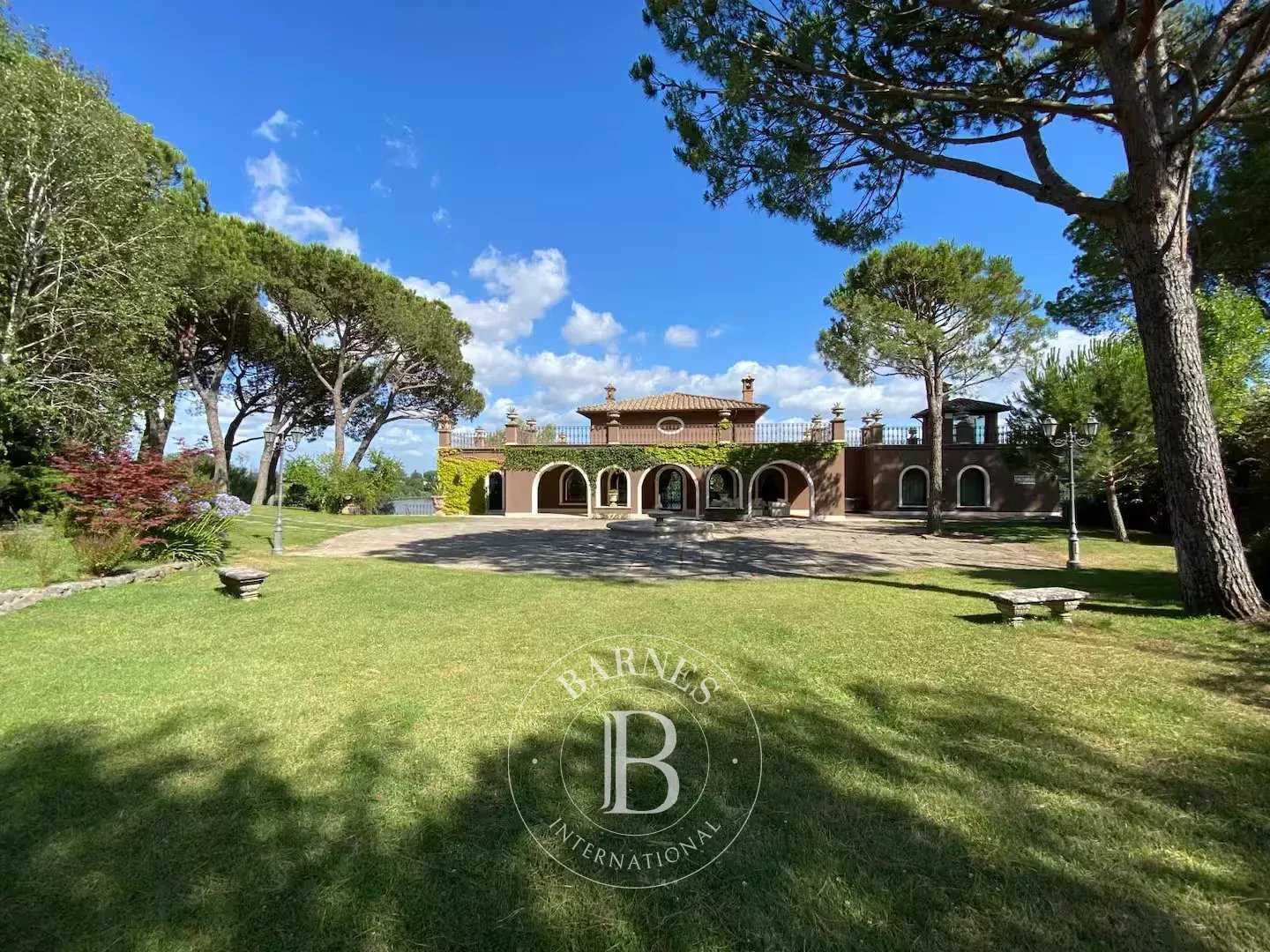 Nepi  - Villa 5 Bedrooms