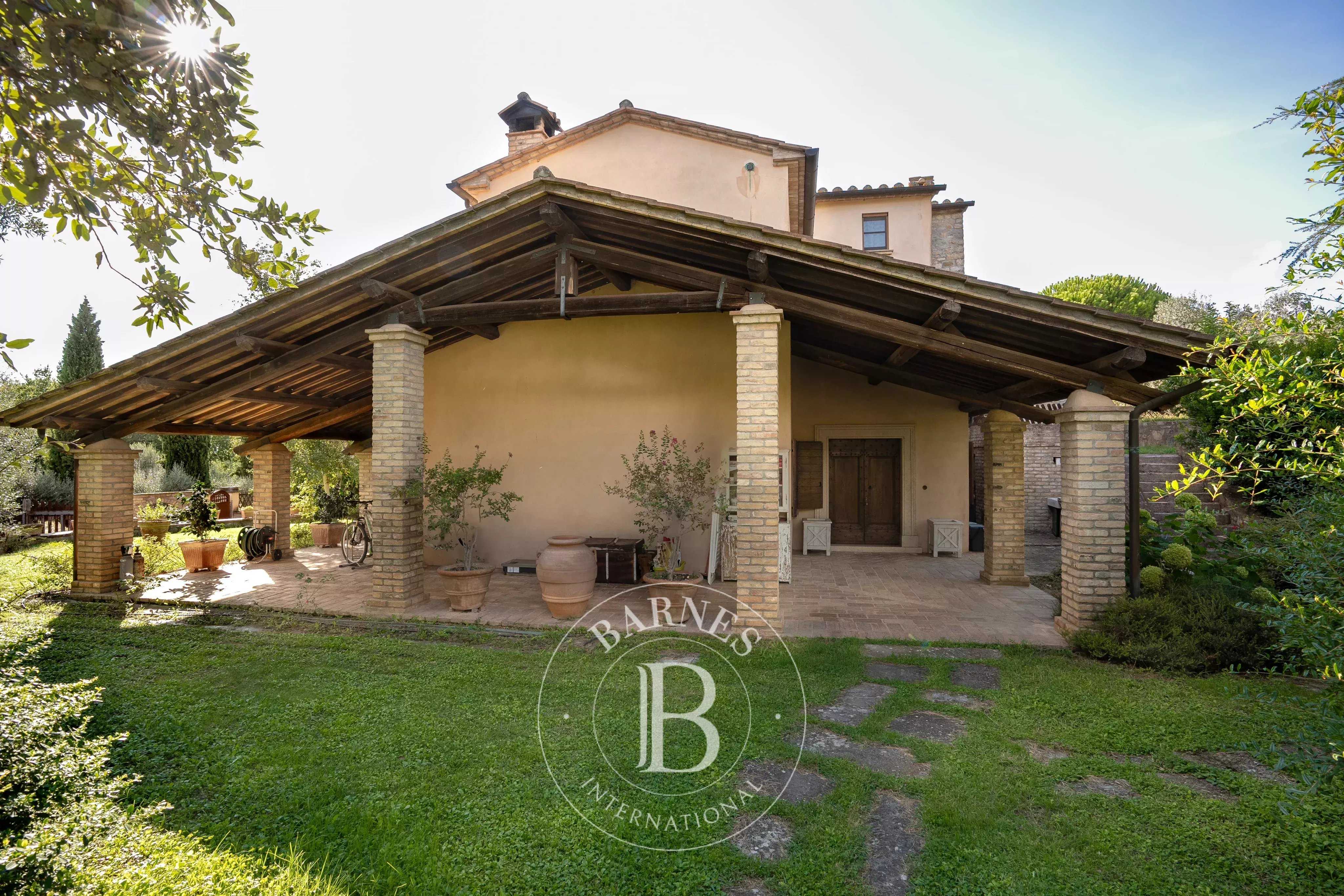 Passignano sul Trasimeno  - Chaumière 8 Pi&egrave;ces 3 Chambres