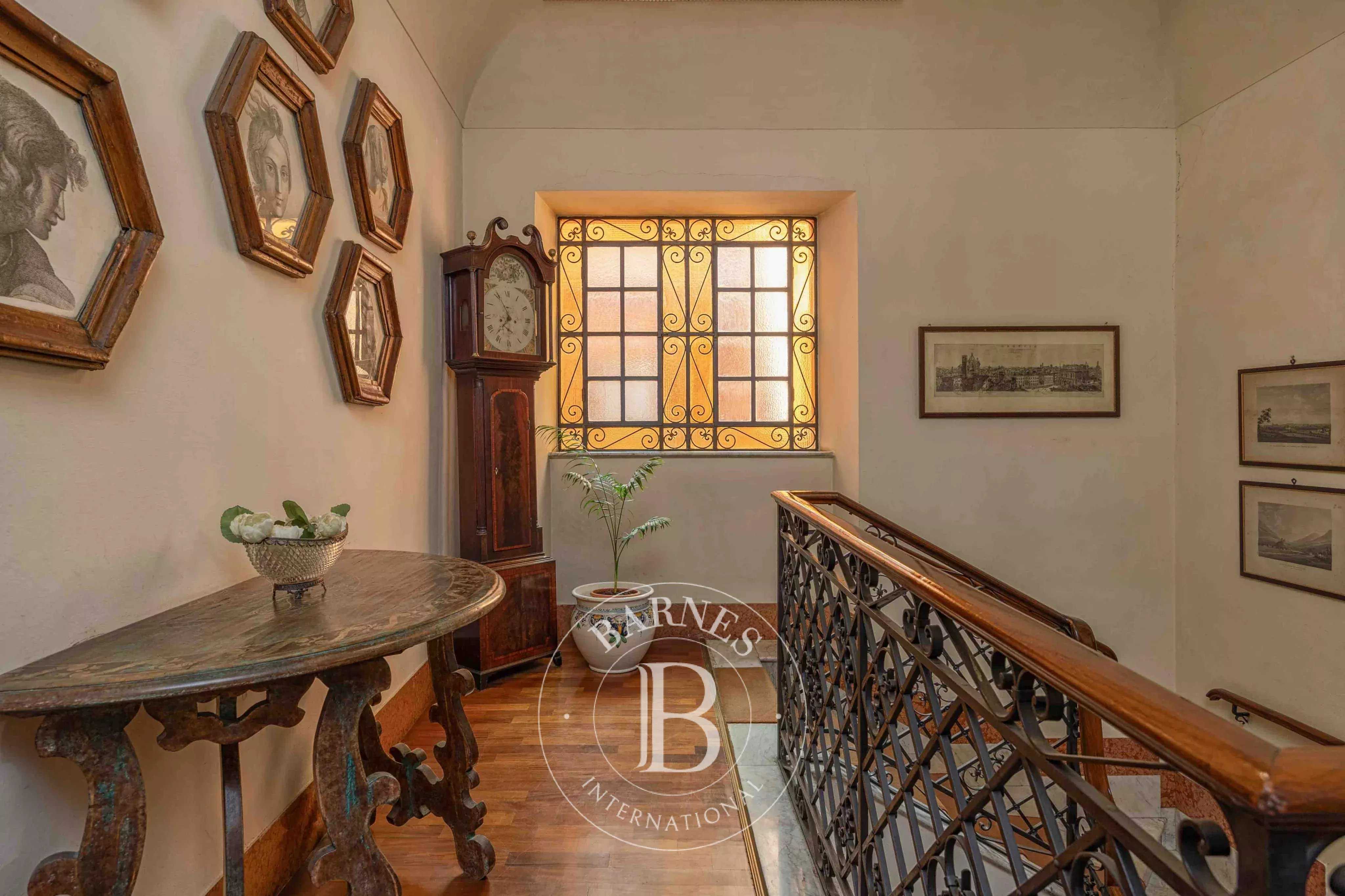 Perugia  - Appartement 10 Pi&egrave;ces 4 Chambres