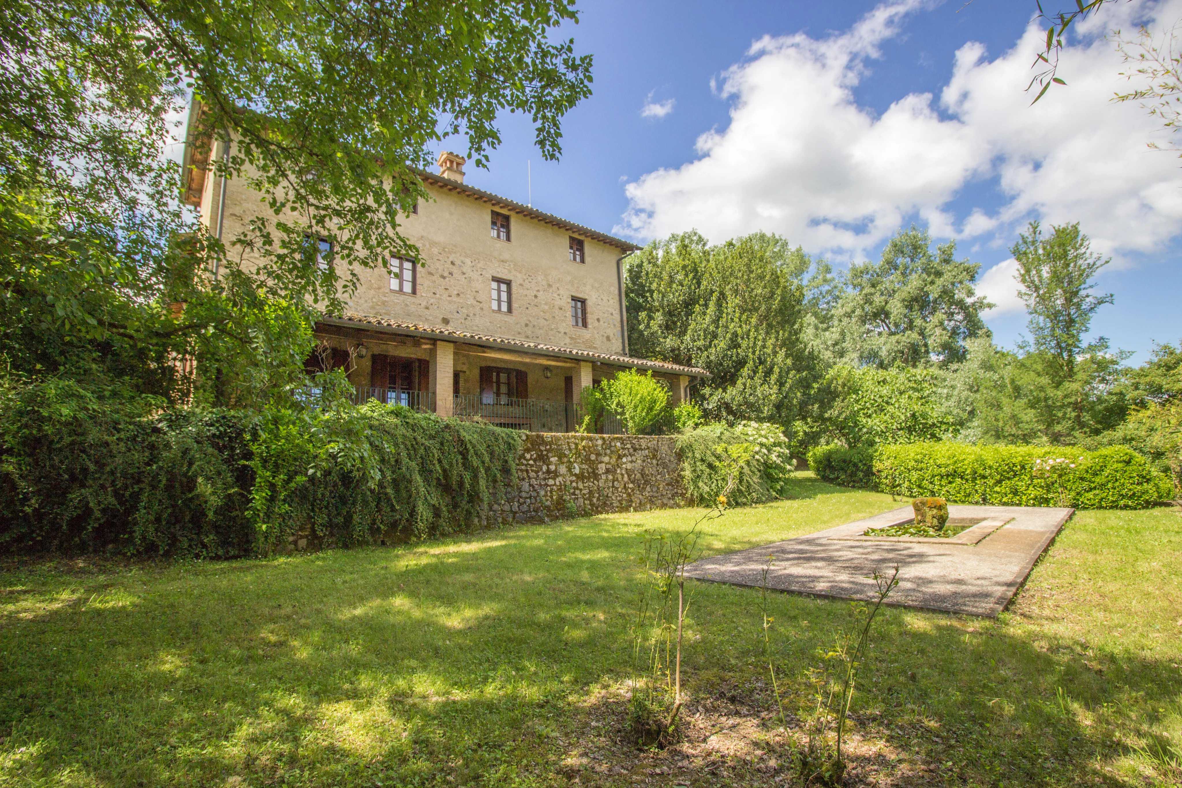 Umbertide  - Cottage 15 Bedrooms