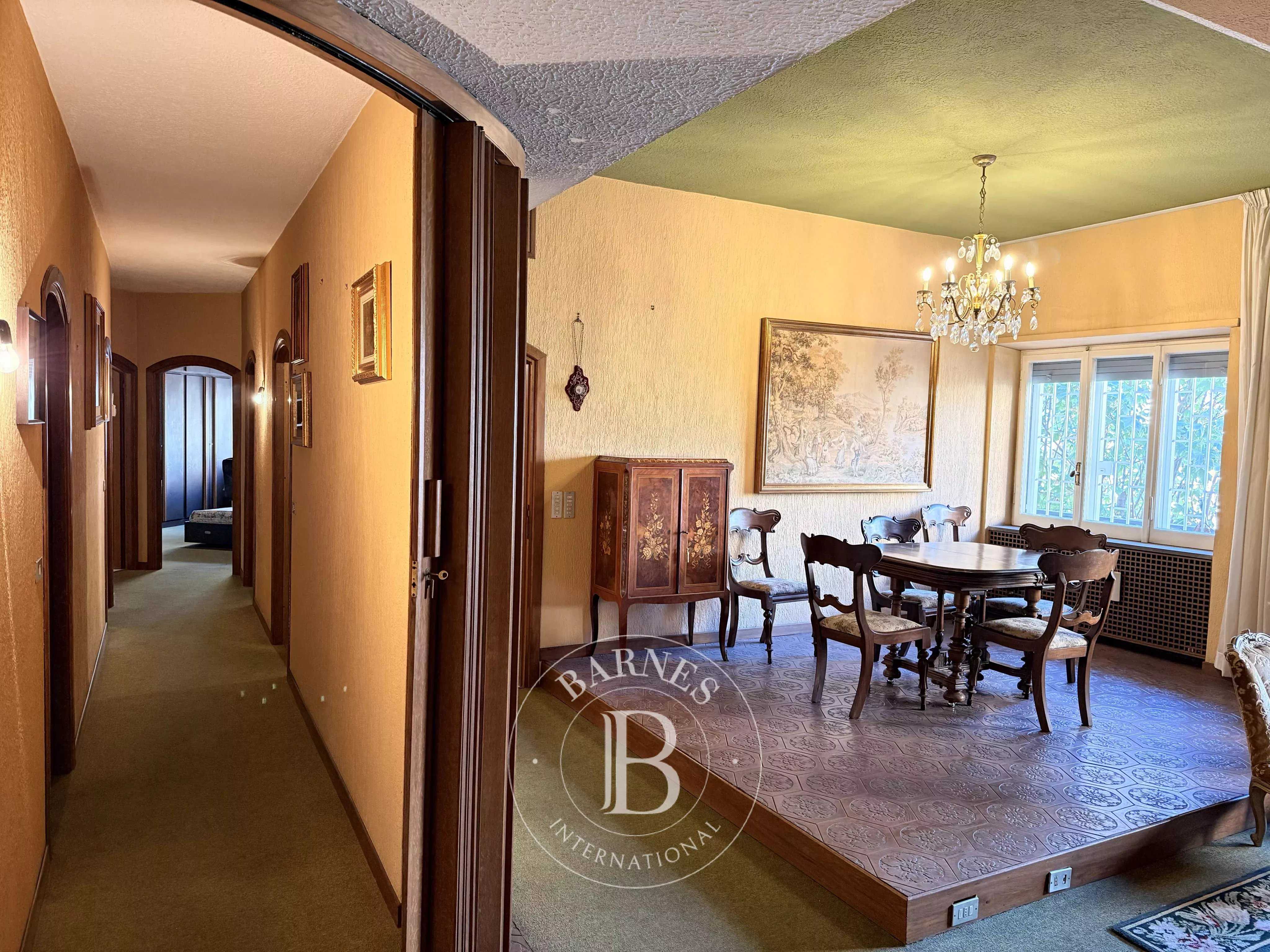 Roma  - Apartment 4 Bedrooms