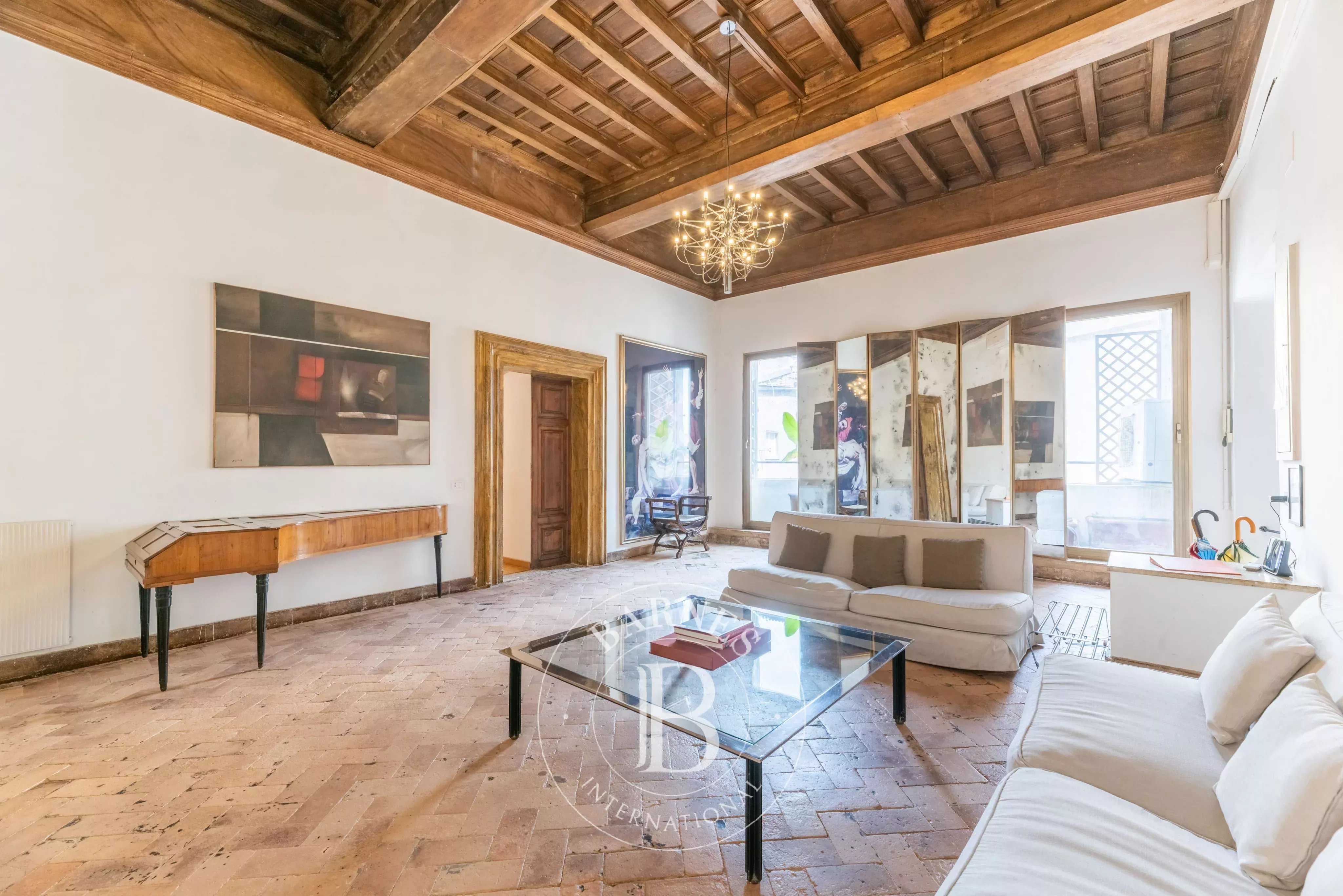 Roma  - Apartment 4 Bedrooms