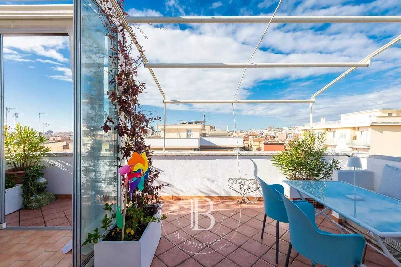 Roma  - Estudio 1 Cuarto, 1 Habitacion