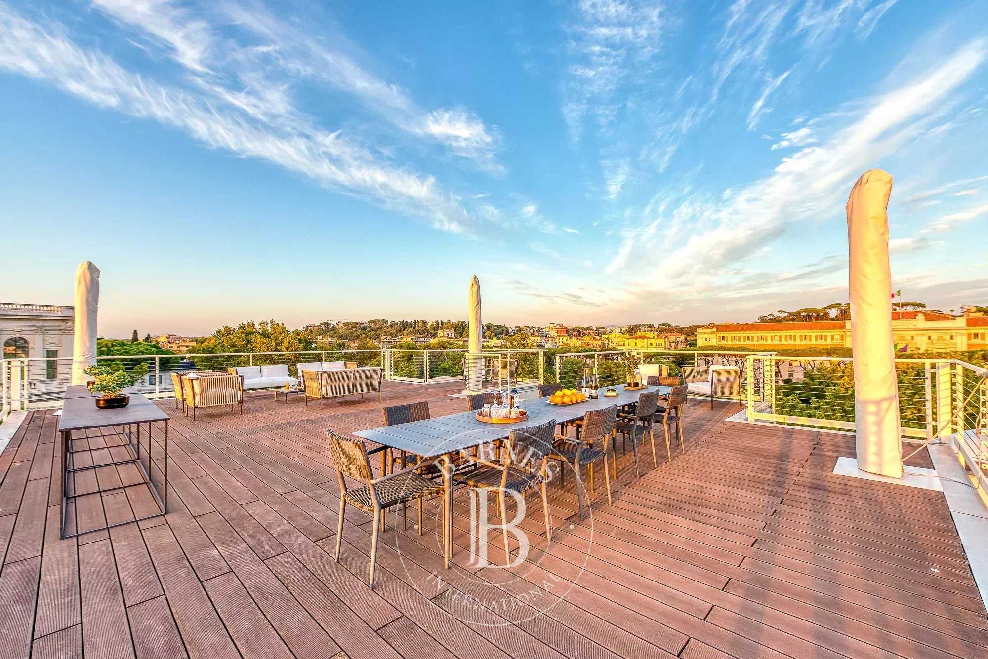 Roma  - Penthouse  6 Chambres