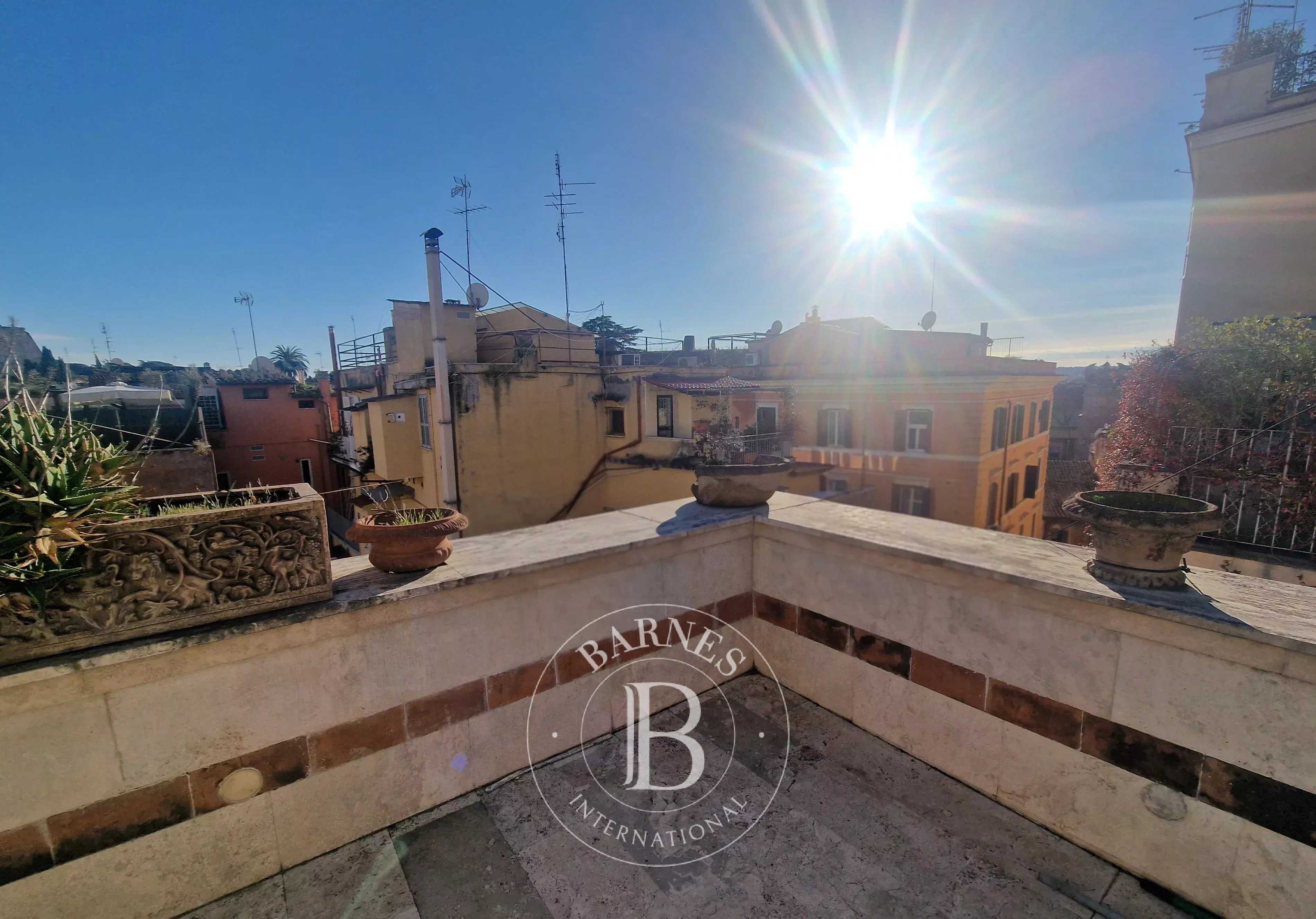 Roma  - Penthouse 5 Pi&egrave;ces 2 Chambres