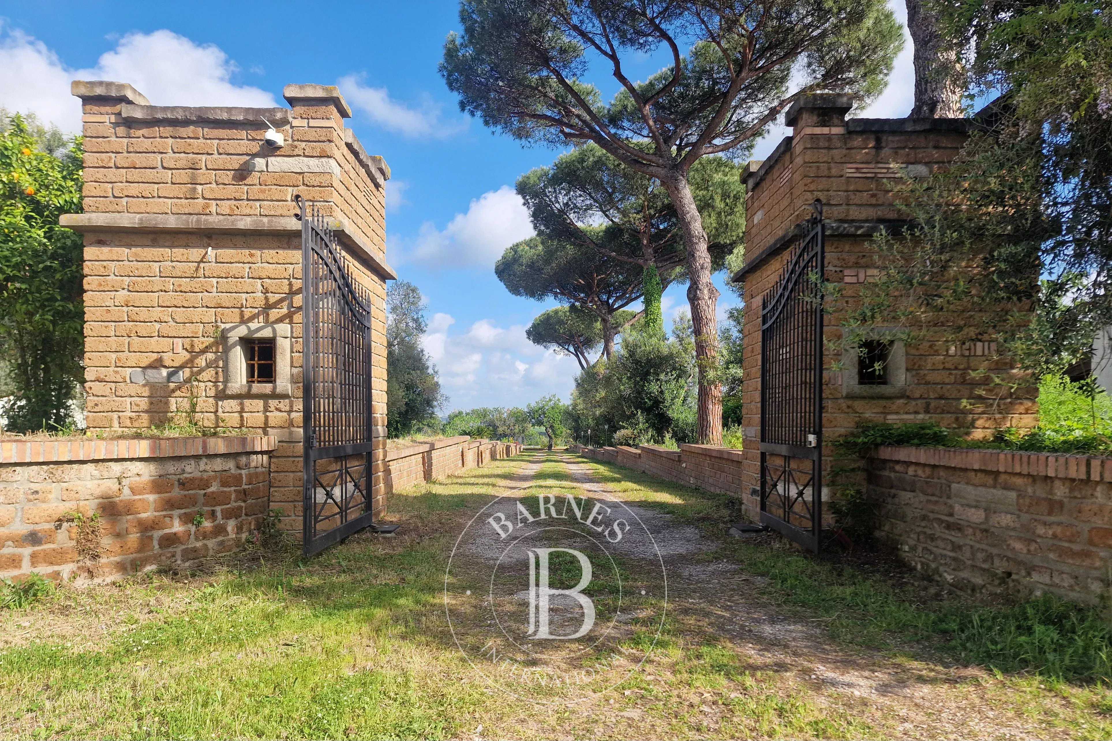 Cerveteri  - Manoir 15 Pi&egrave;ces 15 Chambres