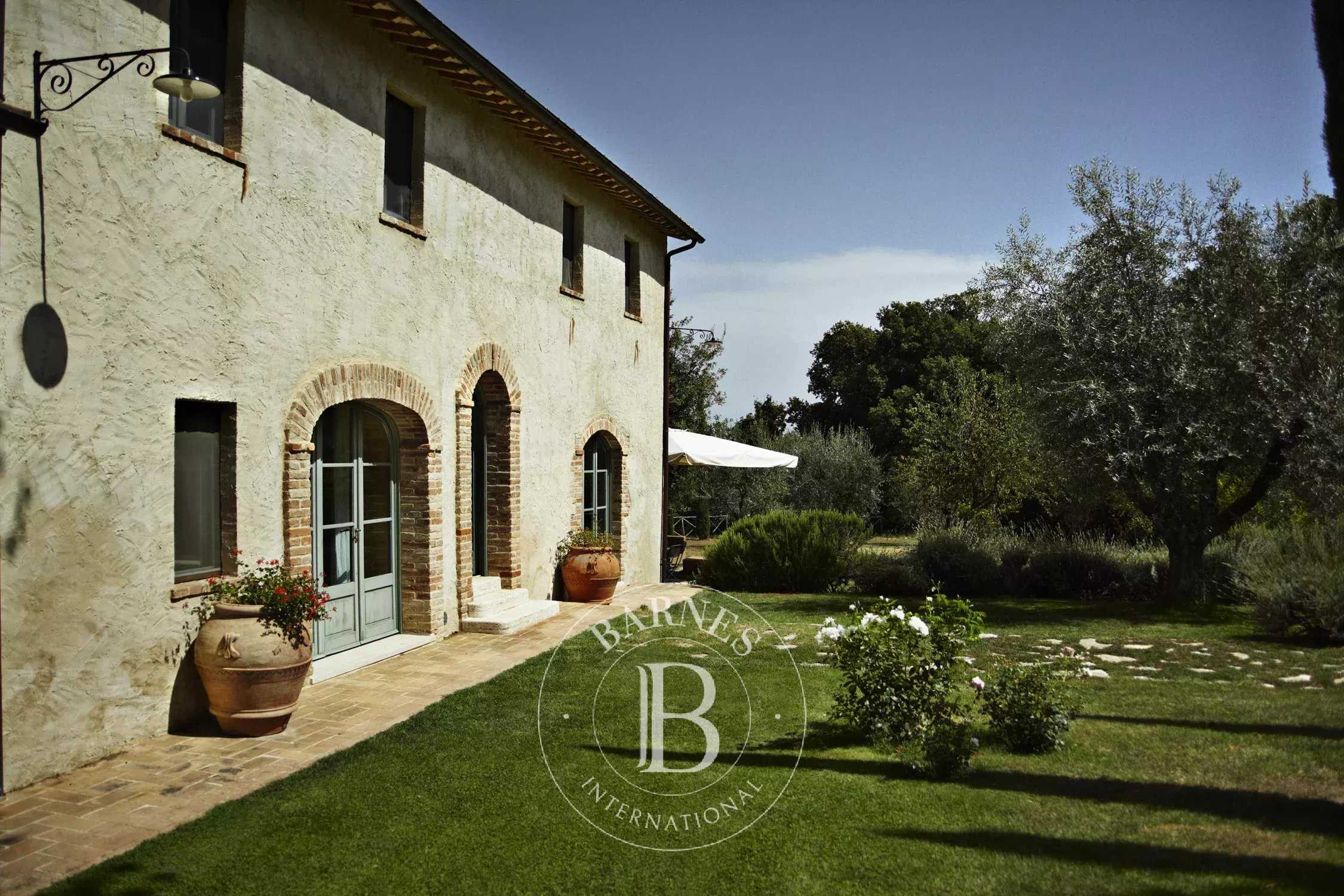 Cetona  - Cottage 6 Bedrooms